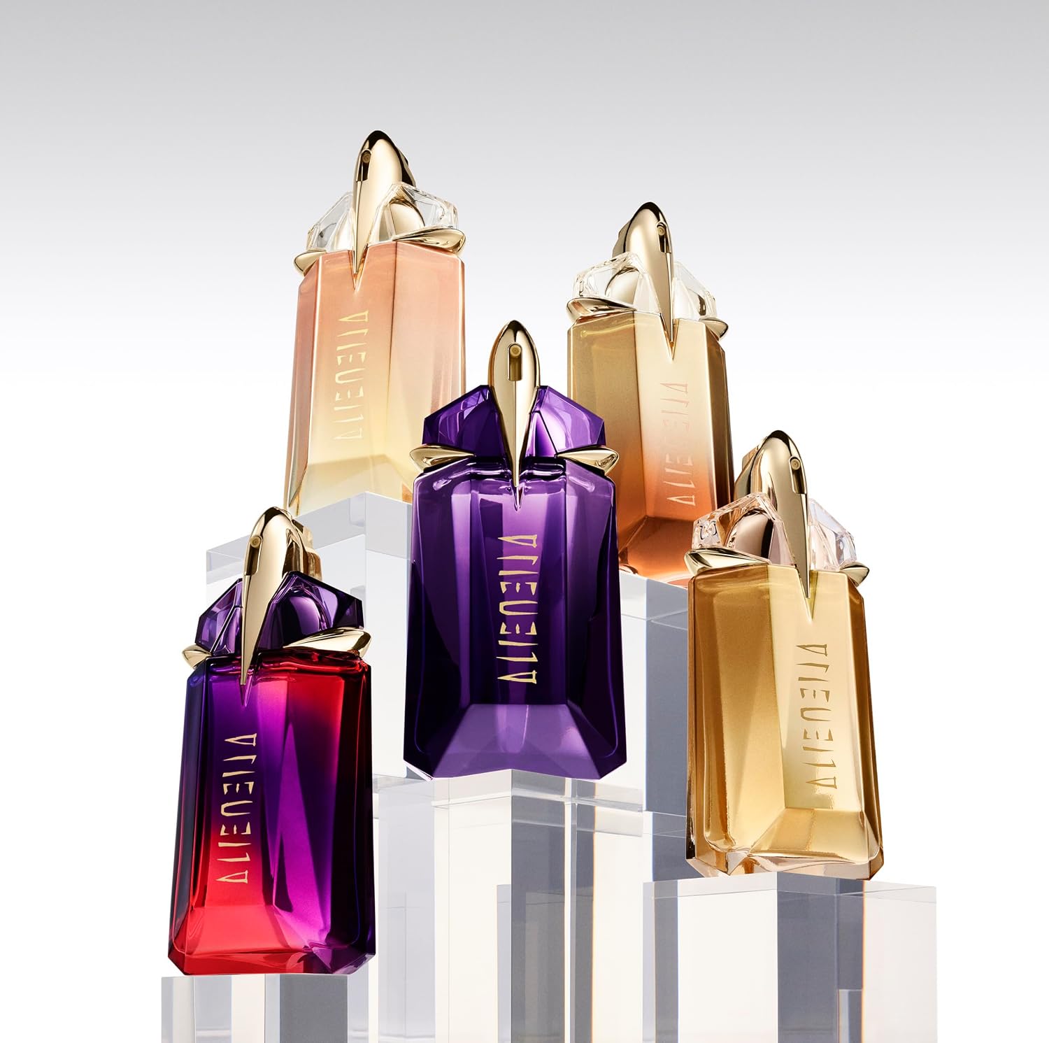 Mugler Alien Eau de Parfum - Long Lasting Floral Woody Womens Perfume | Fragrance With Jasmine, Cashmeran Wood & Amber - Bold Feminine Fragrance Perfect for Daily Wear- Refillable Bottle