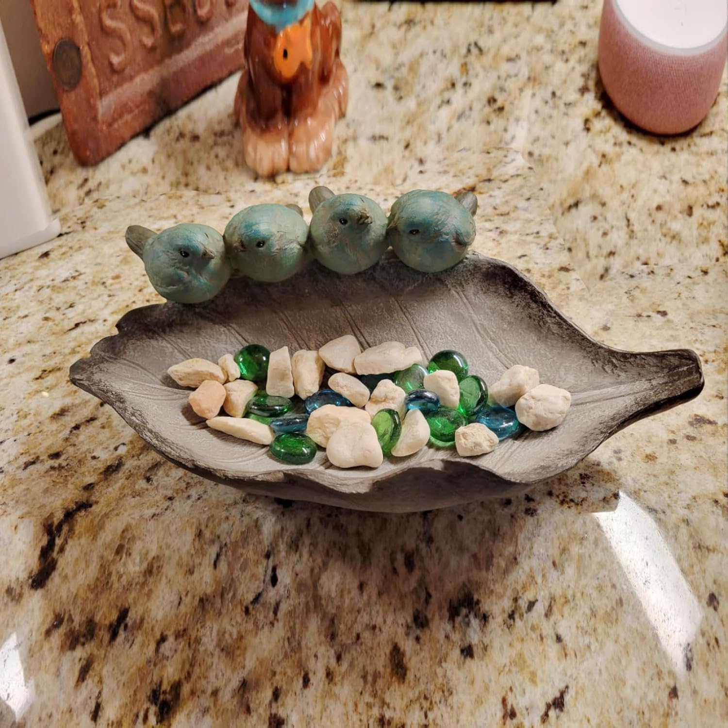 Bird-Feeder Wild Bird-Bath Bowl Outdoors - Garden Decor Polyresin Birds on Leaf 12.4 * 7.5 * 4.1 Inch-Newman House Studio