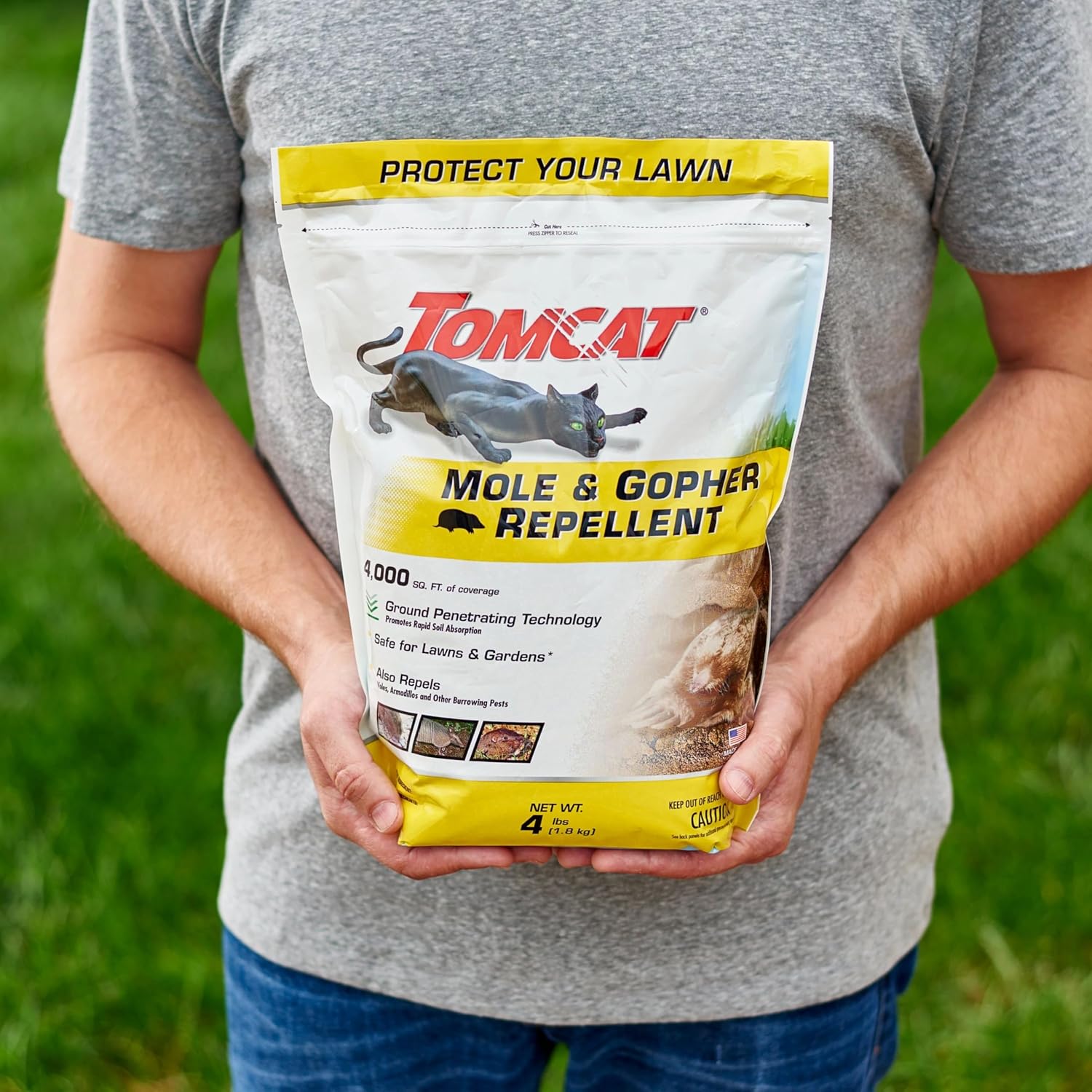Tomcat Mole & Gopher Repellent Granules, 4 lbs. | Mole Repellent Granules Formulated with Castor Oil, For Lawns