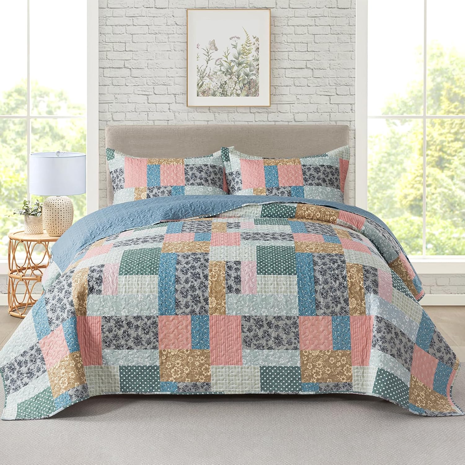 Travan Queen Quilt Set 3-Piece Bedspread Quilted Oversized Lightweight Microfiber Coverlet Set with Shams Violet Purple Floral Pattern Quilted
