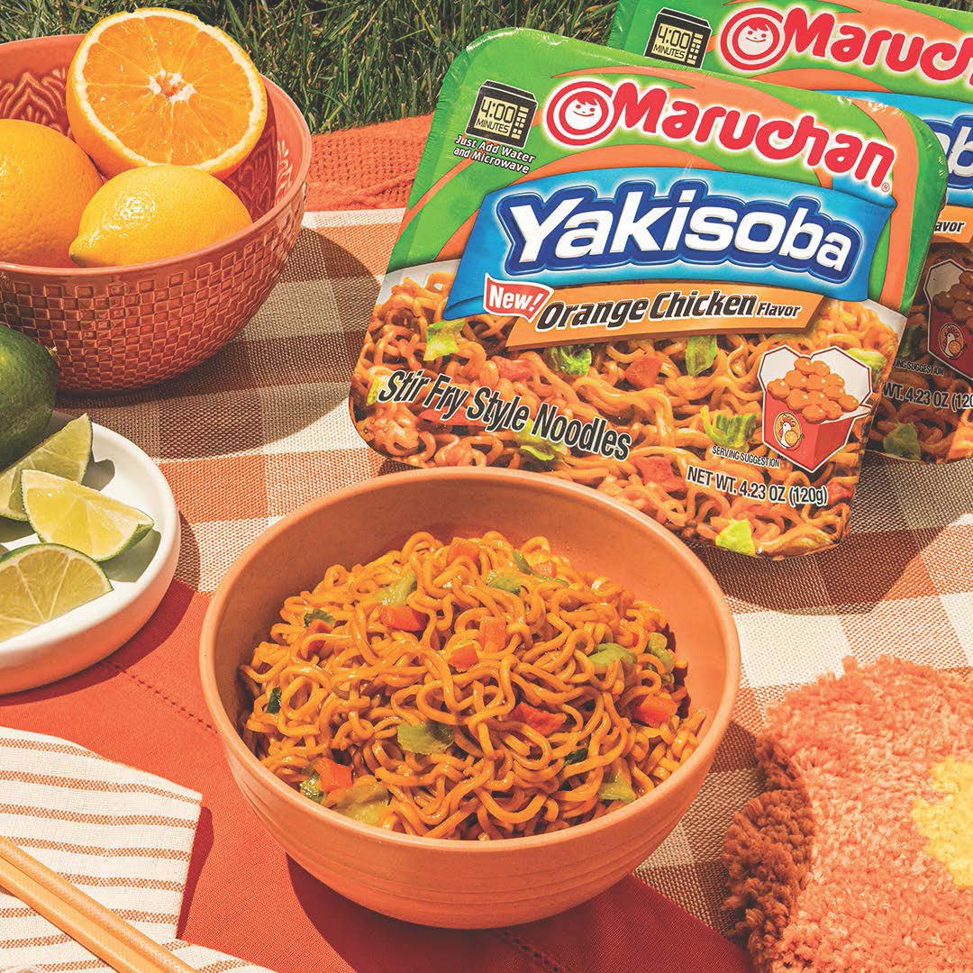 Maruchan Yakisoba, Spicy Chicken Flavor – Stir-Fried Japanese Instant Ramen Noodles, High Protein Microwavable Meal – 4.11 Oz. (8 Pack)