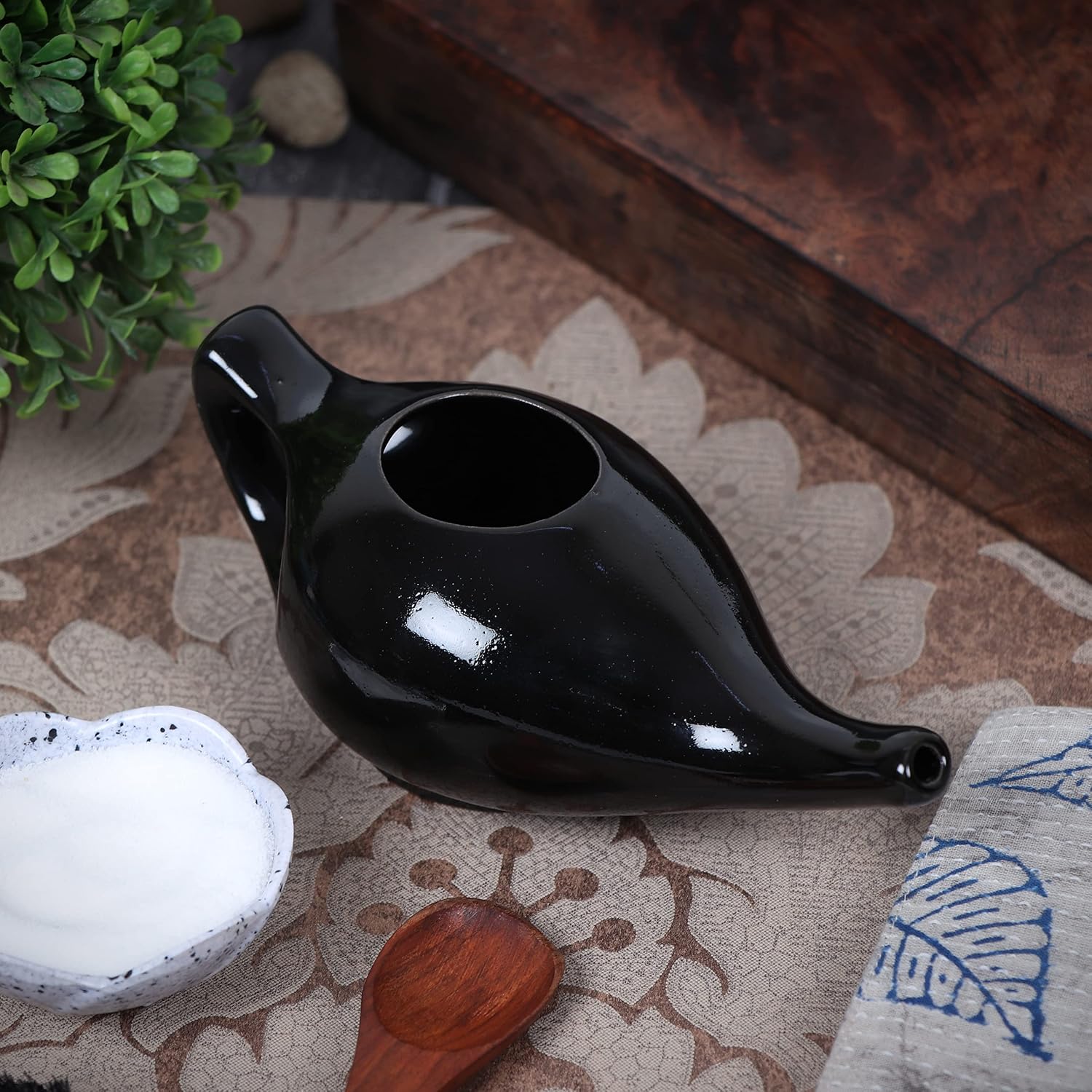 Leak Proof Durable Porcelain Ceramic Neti Pot Hold 230 Ml Water Comfortable Grip | Microwave and Dishwasher safe eco Friendly Natural Treatment for