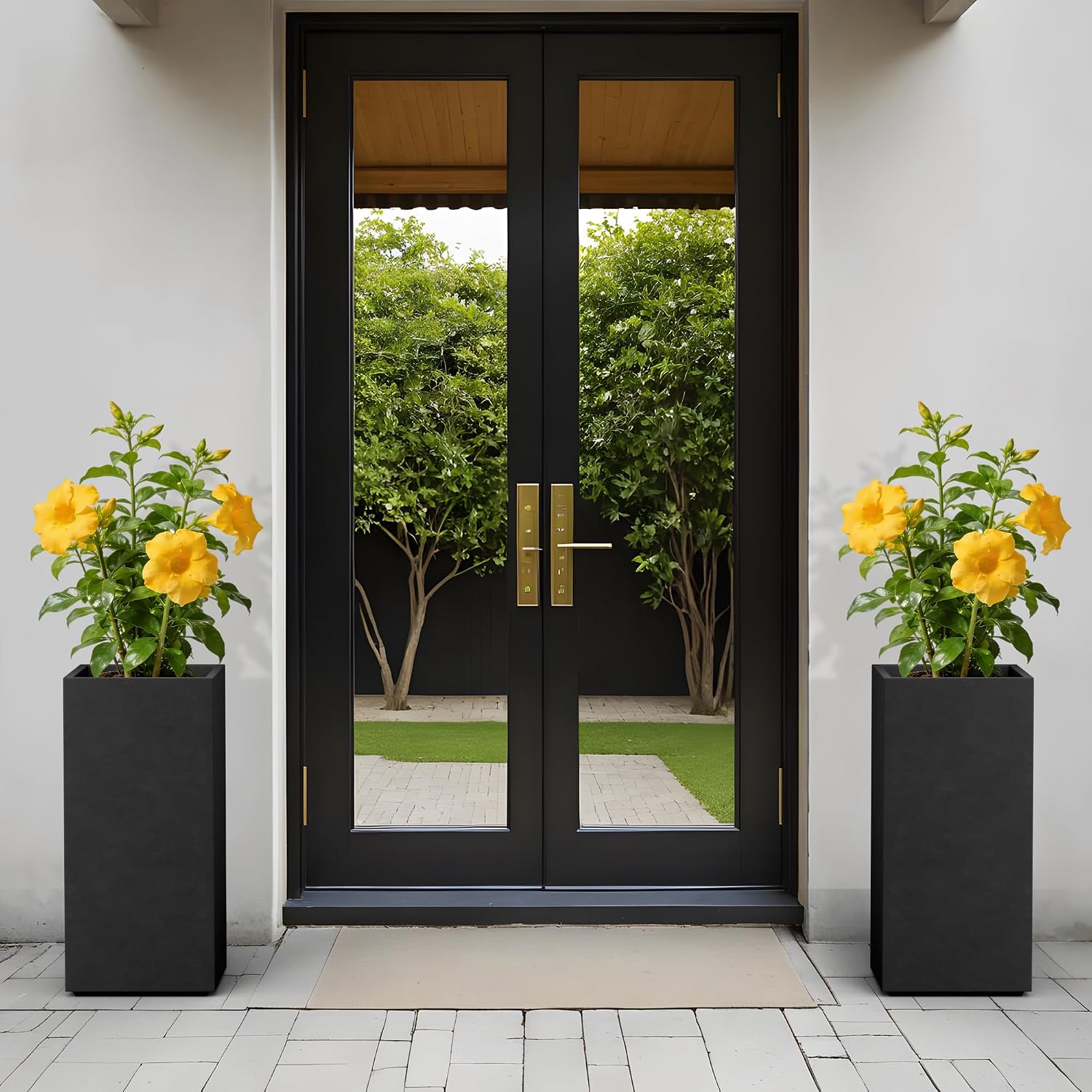 Kante Accent Column Square Pale Gray Concrete Planter 23.6" H, Outdoor