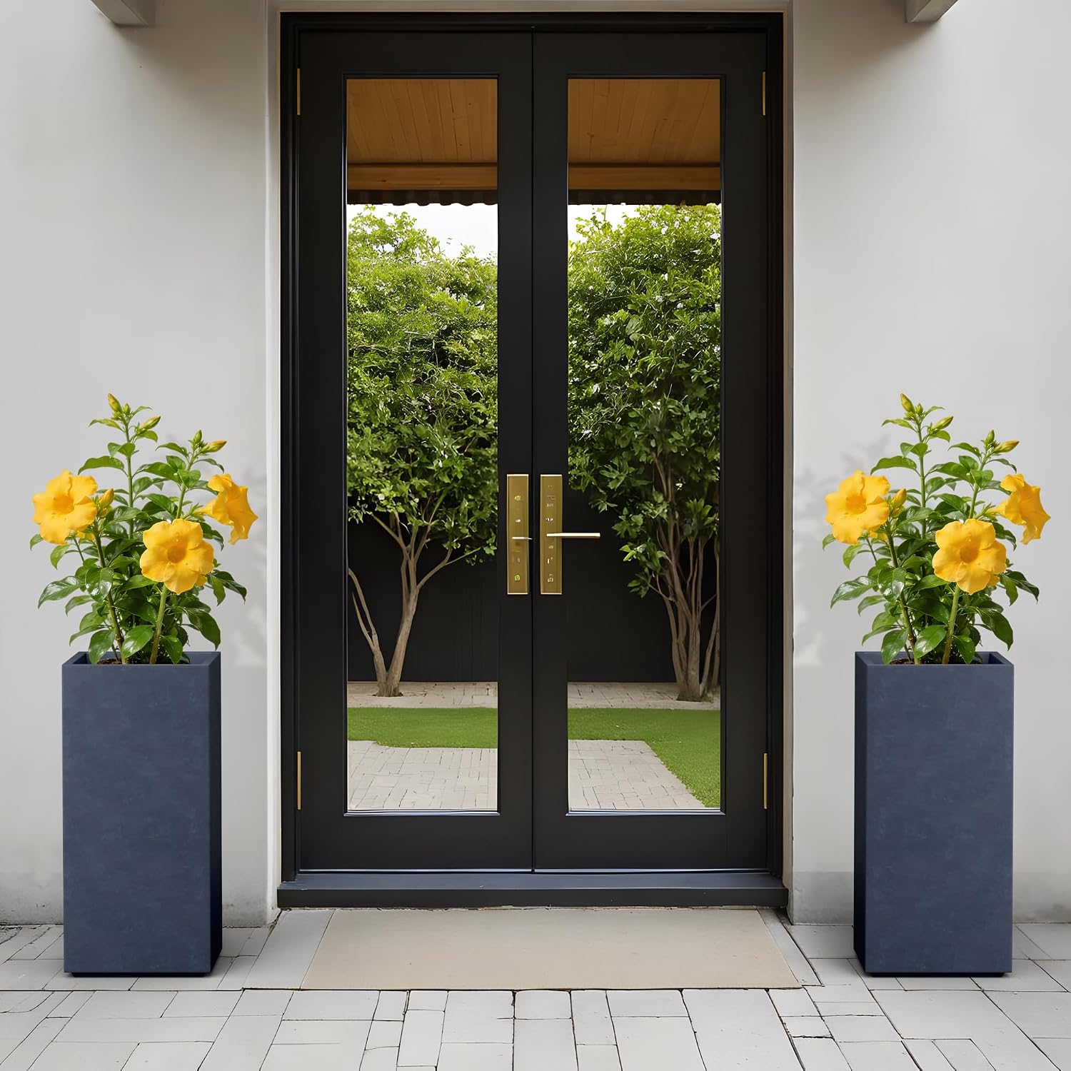 Kante Accent Column Square Pale Gray Concrete Planter 23.6" H, Outdoor