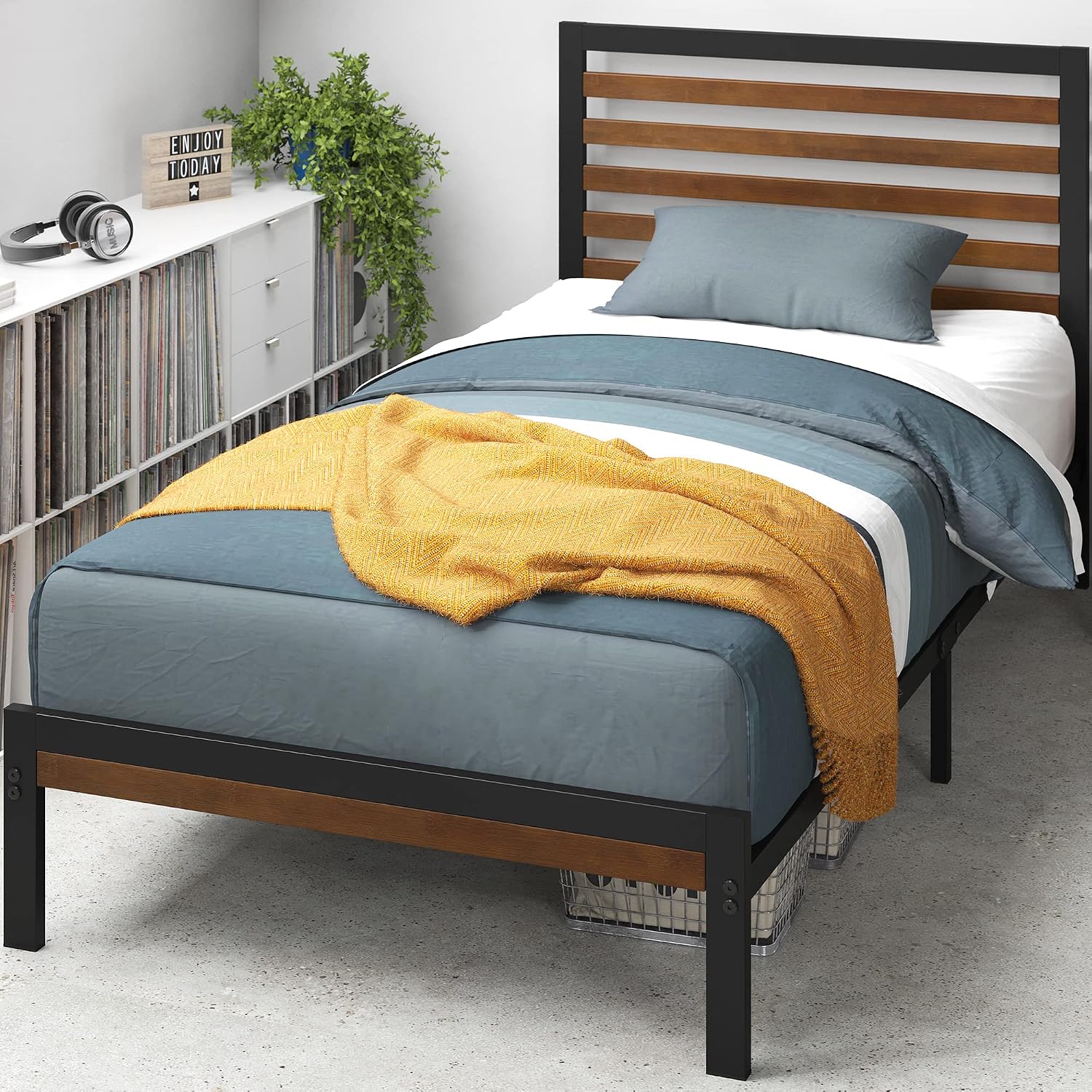 Zinus Kai Platform Bed Frame, RGB LED Lights, No Box Spring Needed, Full | Two-Tier Headboard for Space-Saving Storage, Built-in USB Charging Station, Soft Ambient Night Light