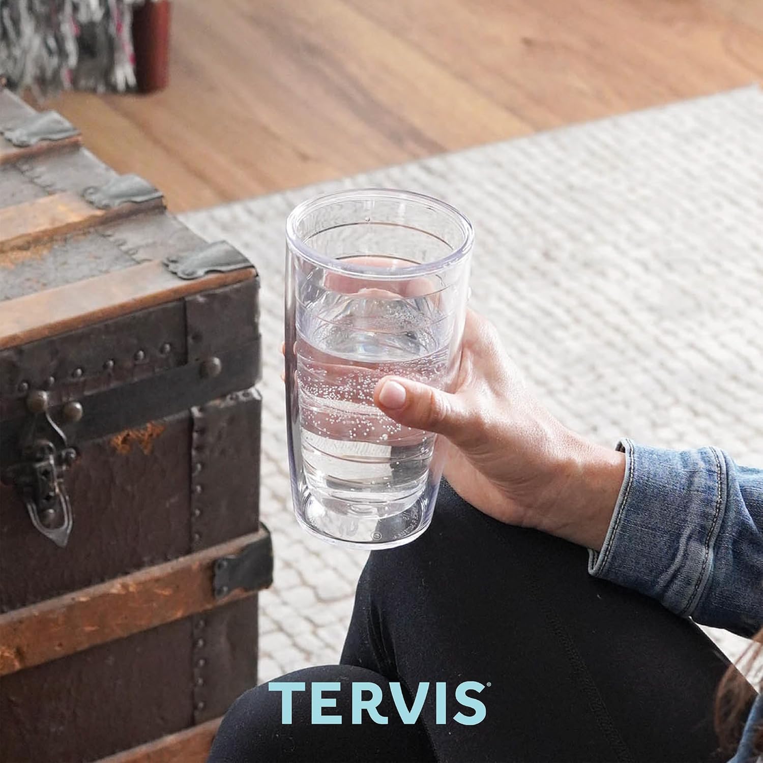 Tervis Christmas Holiday Ornaments Made in USA Double Walled Insulated Tumbler Travel Cup Keeps Drinks Cold & Hot, 24oz, Classic