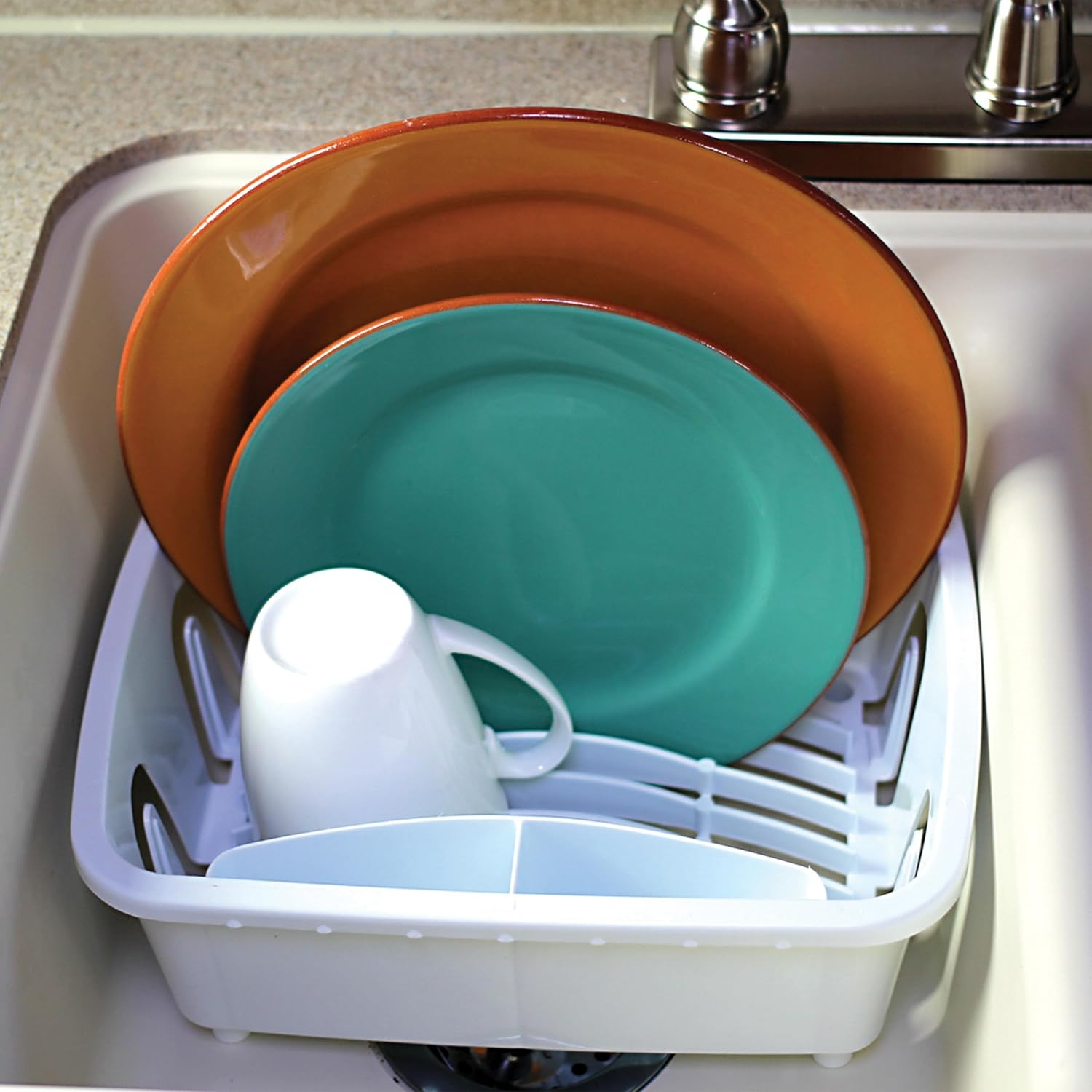 Camco RV Mini Dish Drainer & Tray - Features a Sloped Drain Tray Design, Heavy-Duty Construction - Ideal for Small Spaces, Apartments, Boats