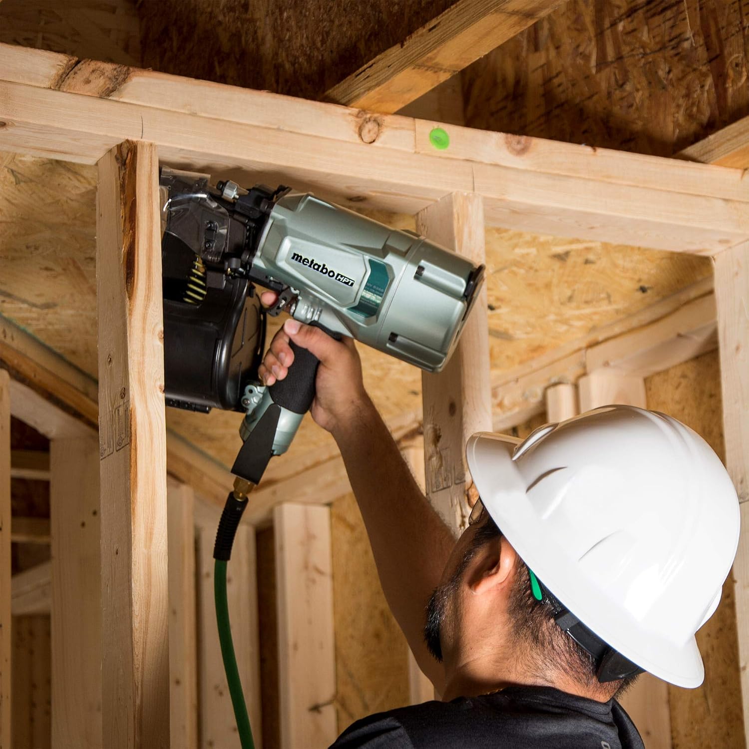 Metabo HPT Coil Framing Nailer | Pro Preferred Brand of Pneumatic Nailers | 15 Degree Magazine | Accepts 2-Inch up to 3-1/4-Inch Nails | Ideal for