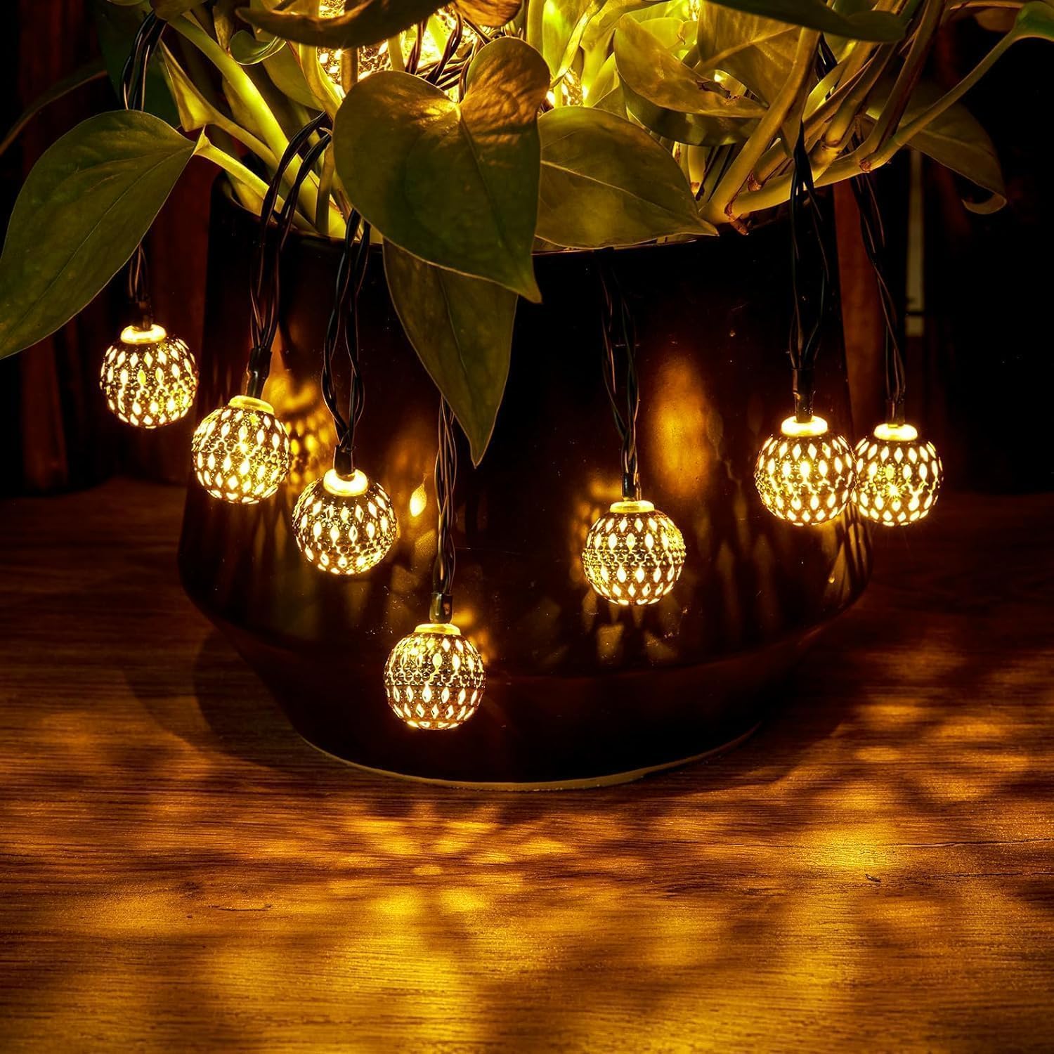 Brightown Solar String Lights Outdoor 60 Led 35.6 Feet Crystal Globe Lights with 8 Lighting Modes