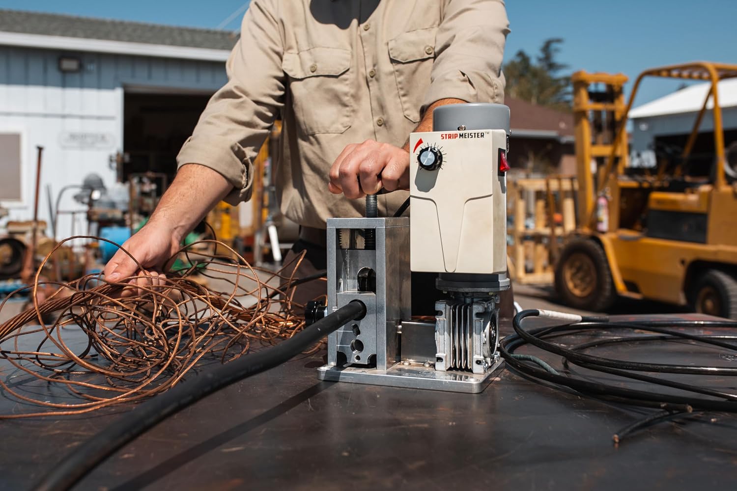 StripMeister E350x Electric Automatic Wire Stripping Machine – Wire Size Up To Ø1", Jam-Free