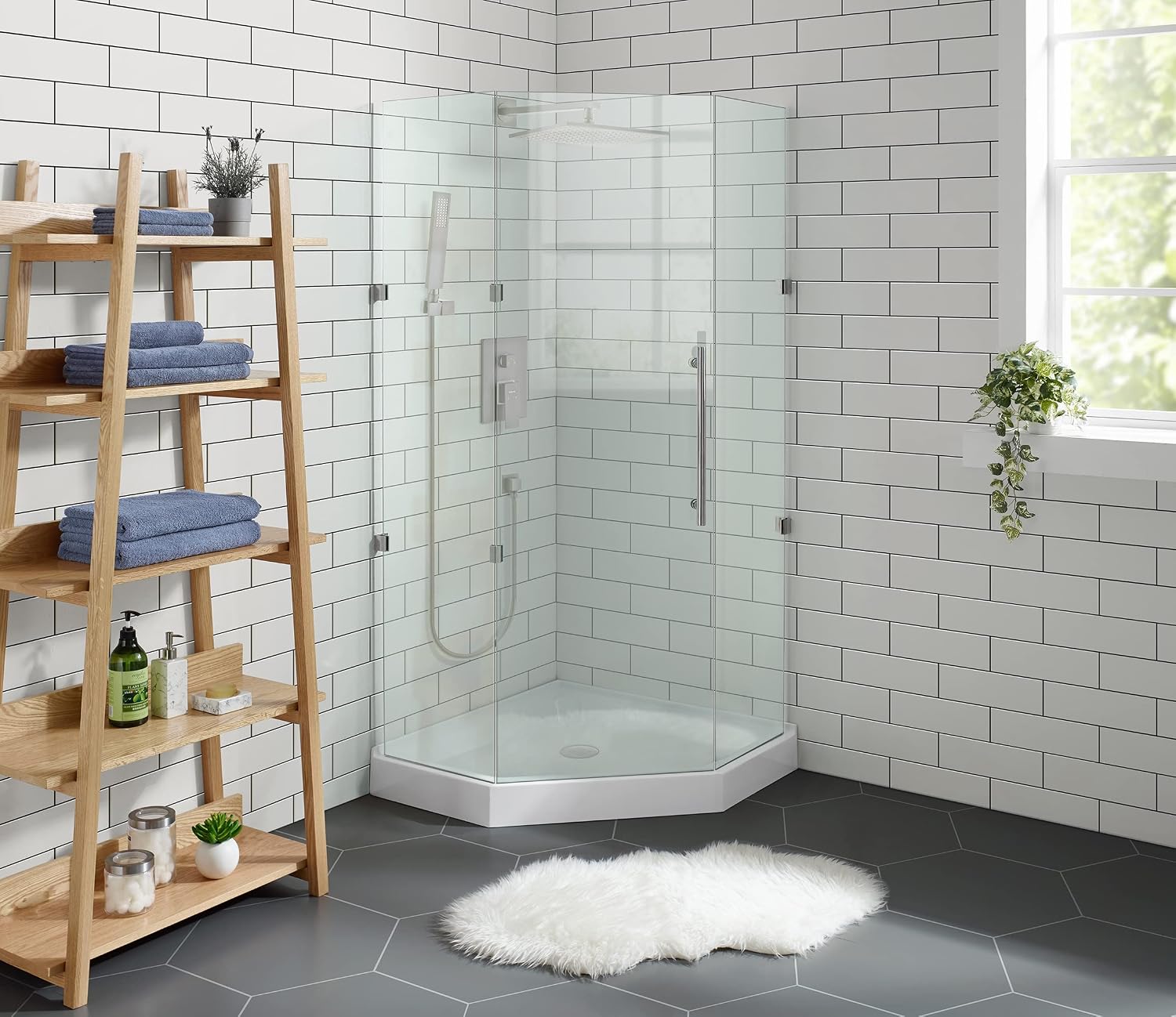 Voltaire 32" x 32" Acrylic White, Single-Threshold, Center Drain, Neo-angle Shower Base