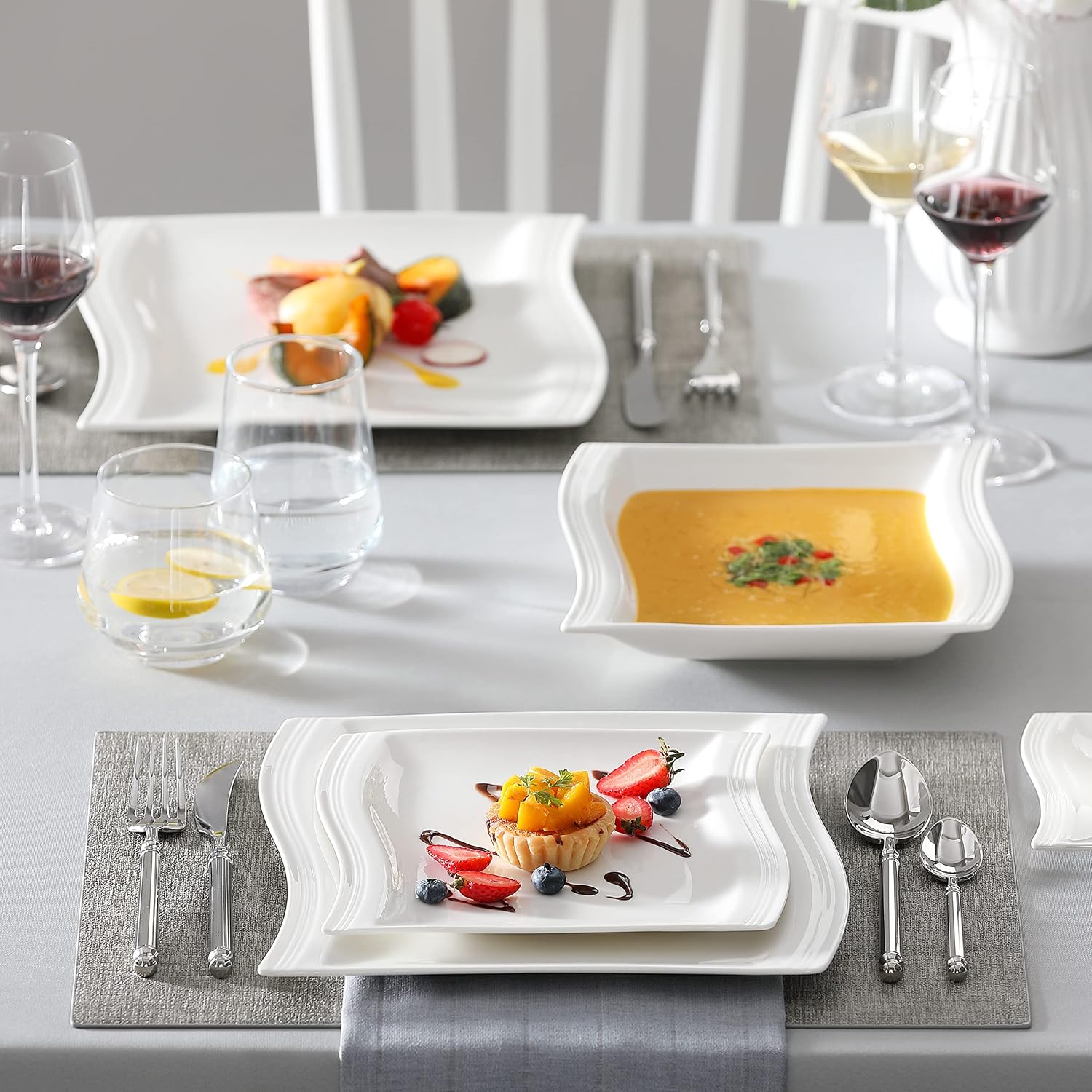 MALACASA Plates and Bowls Sets, 26 Pieces Ivory White Porcelain Dinnerware Sets without Mugs, Square Dinnerware with Dinner Plates, Bowls and Serving Platters, Modern Dish Set for 6, Series Flora