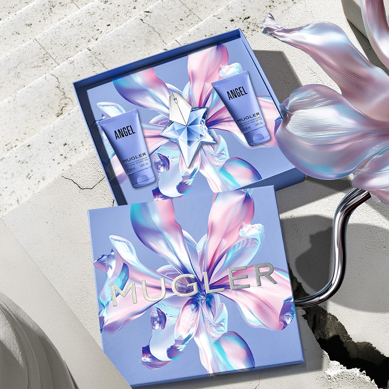 Mugler Angel Eau de Parfum - Long Lasting Ambery Gourmand Perfume for Women | Fragrance with Bergamot, Praline & Patchouli - Long Lasting Womens Gourmand Scent - Perfect for Everyday Wear - Refillable