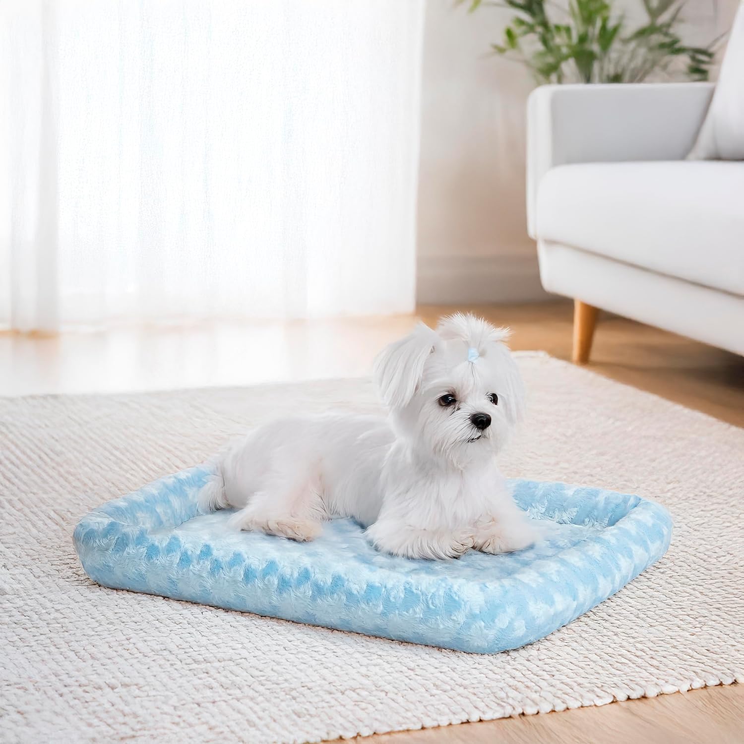 MidWest Homes for Pets QuietTime XXS Dog Bed – Cinnamon Faux Fur Bolster, Ultra-Soft and Machine Washable, Fits 18-Inch Crates and Carriers, for Small Dogs and Cats