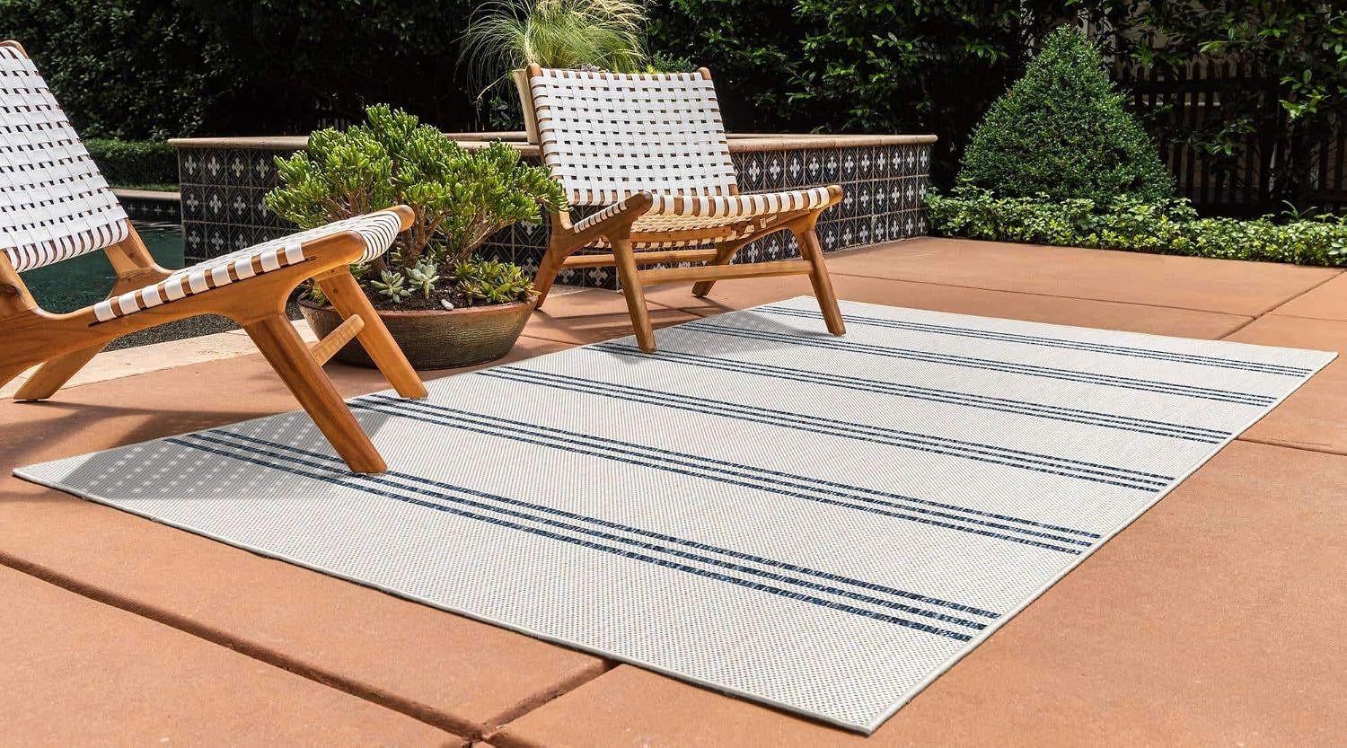 Unique Loom Outdoor Collection Area Rug - Anguilla (9' x 12' Rectangle, Blue/ Ivory)