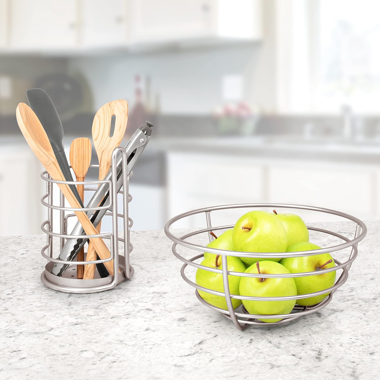 Spectrum Euro Wire Fruit Basket for Kitchen Countertop Storage