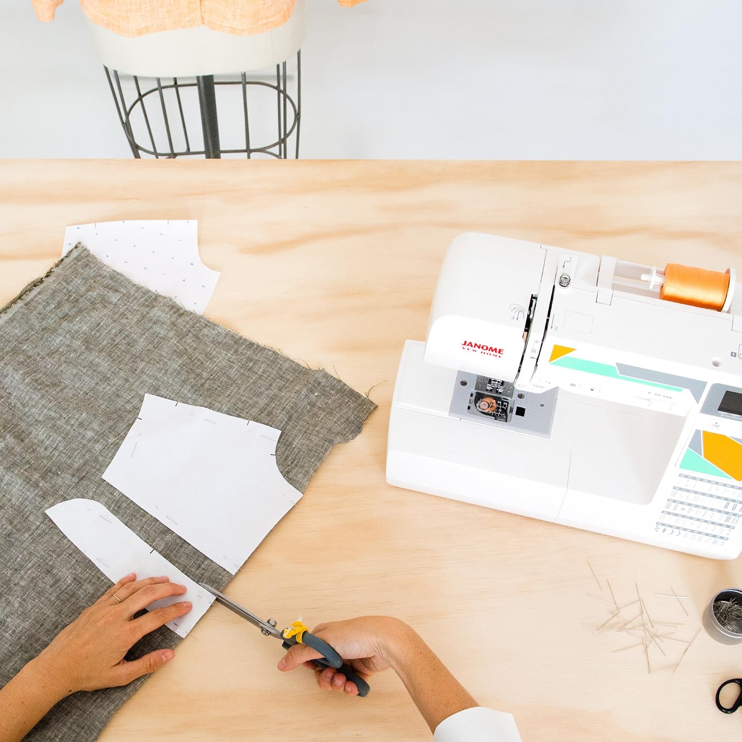 Janome MOD-30 Computerized Sewing Machine with 30 Built-In Stitches, 3 One-Step Buttonholes, Drop Feed and Accessories