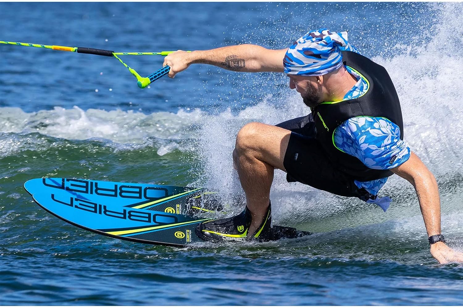 O’Brien Celebrity 64” Combo Water Skis with Jr. X-7 Adjustable Bindings for Smaller Skiers - Women & Teens, (Fits Men's US Foot Size - 2-7)
