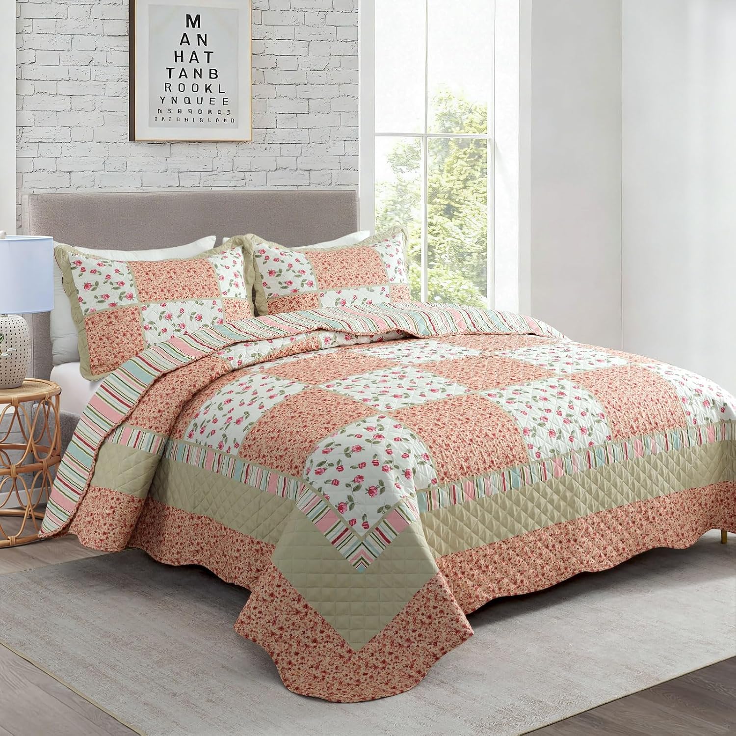 Travan Queen Quilt Set 3-Piece Bedspread Quilted Oversized Lightweight Microfiber Coverlet Set with Shams Violet Purple Floral Pattern Quilted