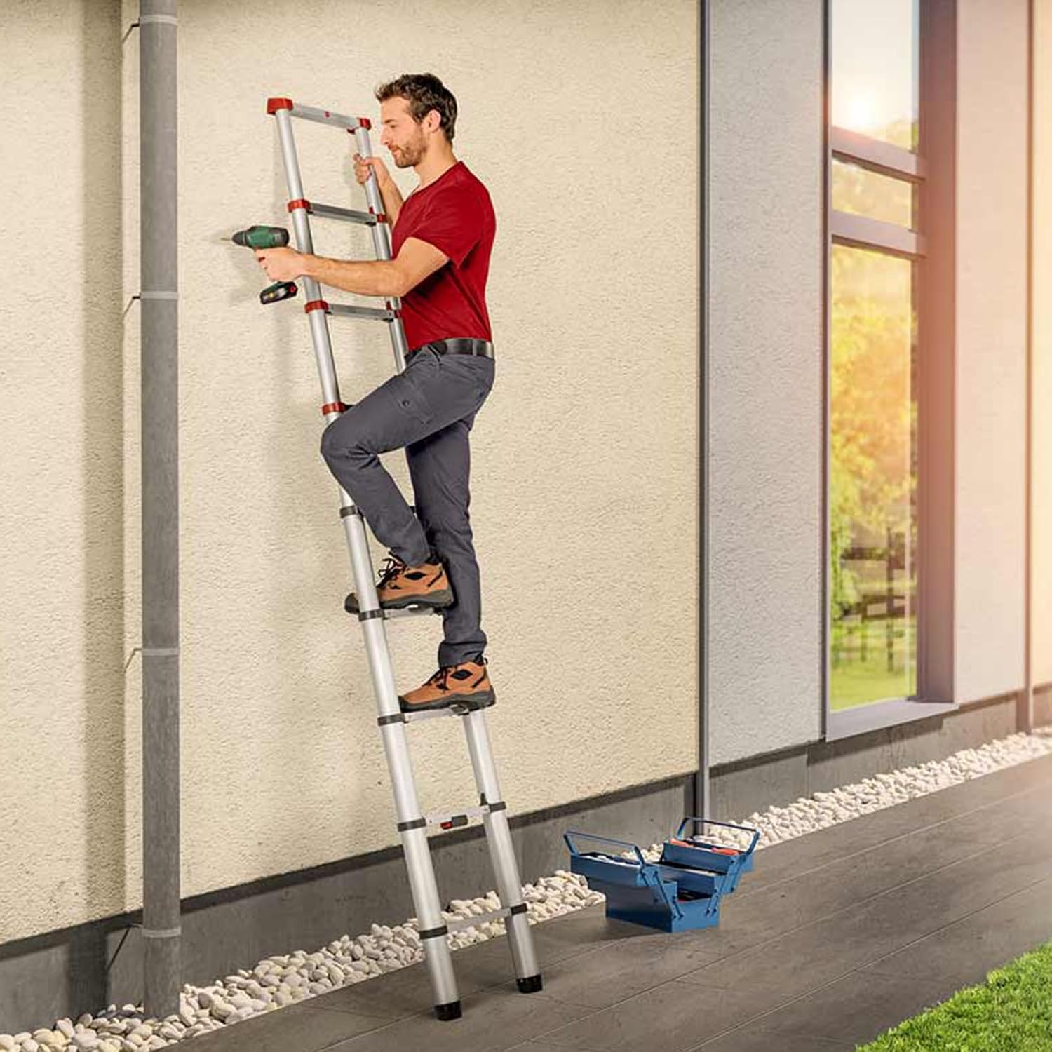 Hailo T80 FlexLine | Aluminum telescoping Ladder | 11 rungs | Height Adjustable up to 10.5FT | Single rungs can be Extended | Transport Belt