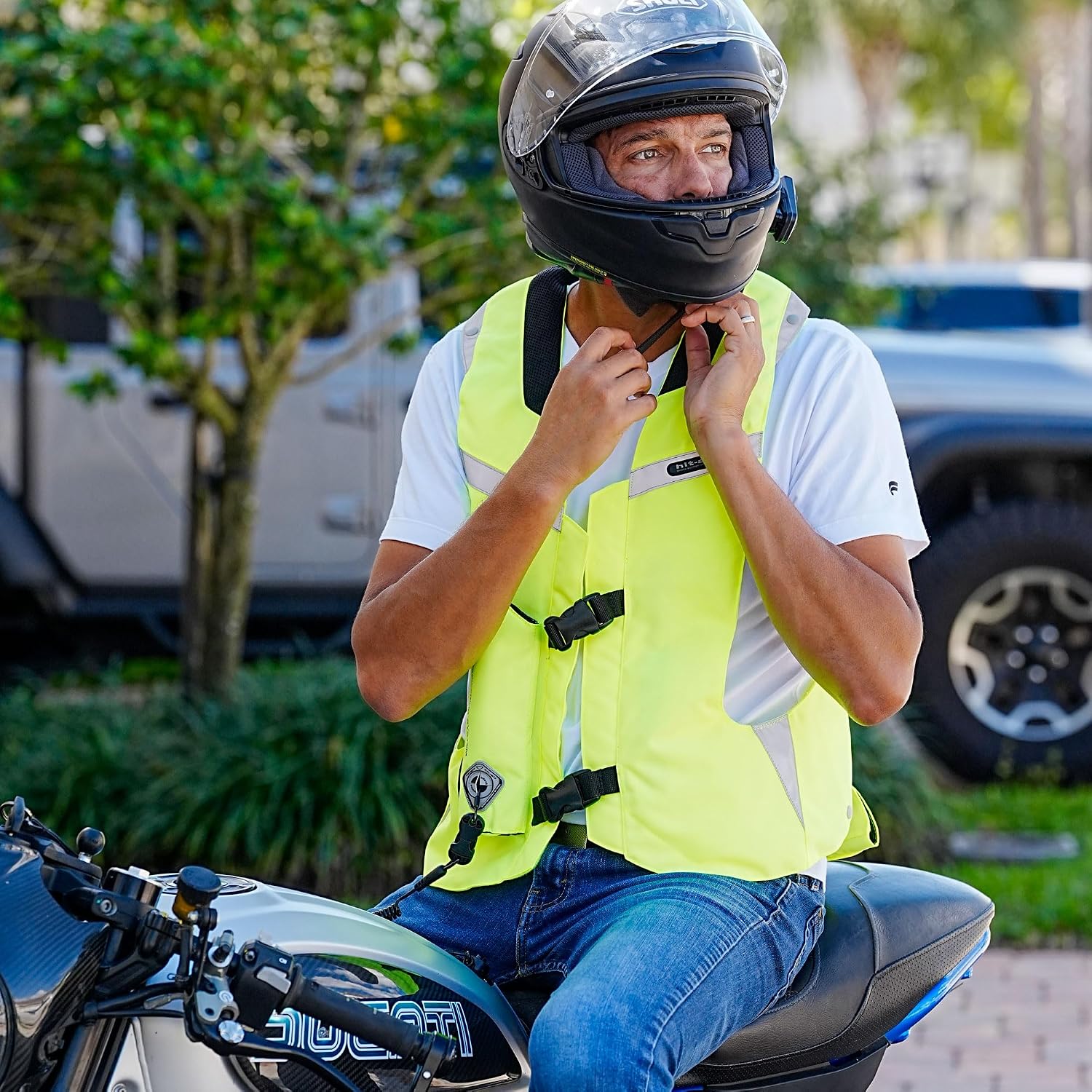 Hit-Air MLV Airbag Vest – Motorcycle Safety Vest with Automatic CO2 Deployment – Lightweight, Reusable, Adjustable Fit – Unisex Protective Riding Harness