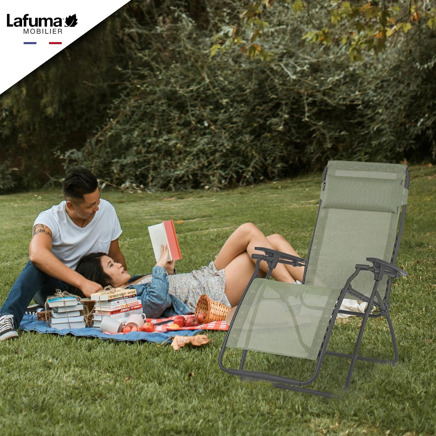 Lafuma Futura Series Patio and Poolside Zero Gravity Outdoor Lounge Recliner Chair with Adjustable and Removable Headrest, Moss Green