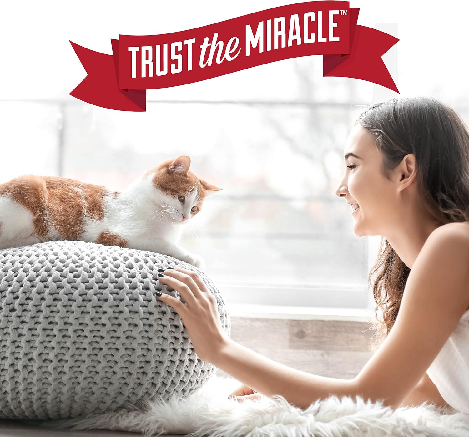 Nature’s Miracle Advanced Cat Stain & Odor Eliminator, Severe Mess, 32 oz | Enzymatic Cleaner Eliminates the Toughest Cat Messes, For Use on Multiple Surfaces, Safe For Pets and Home*, Fresh Scent