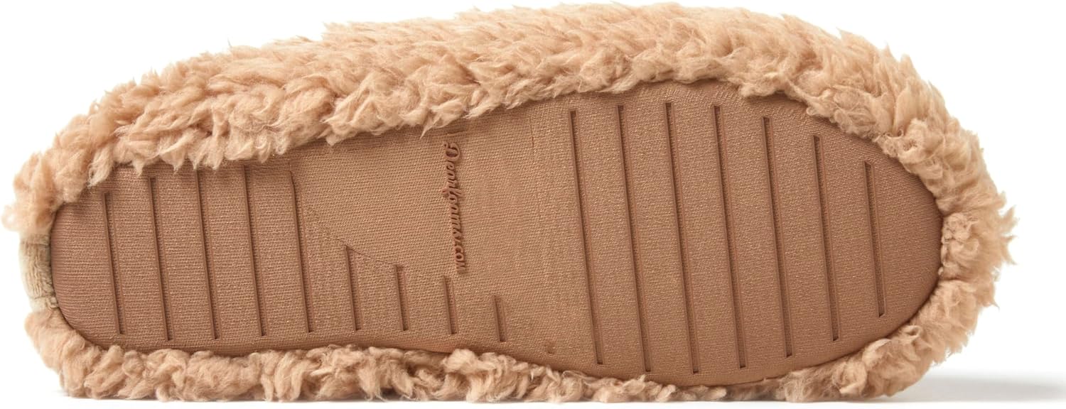Dearfoams Women's Chelsea Faux Fuzzy Sherpa Indoor House Bootie Slipper