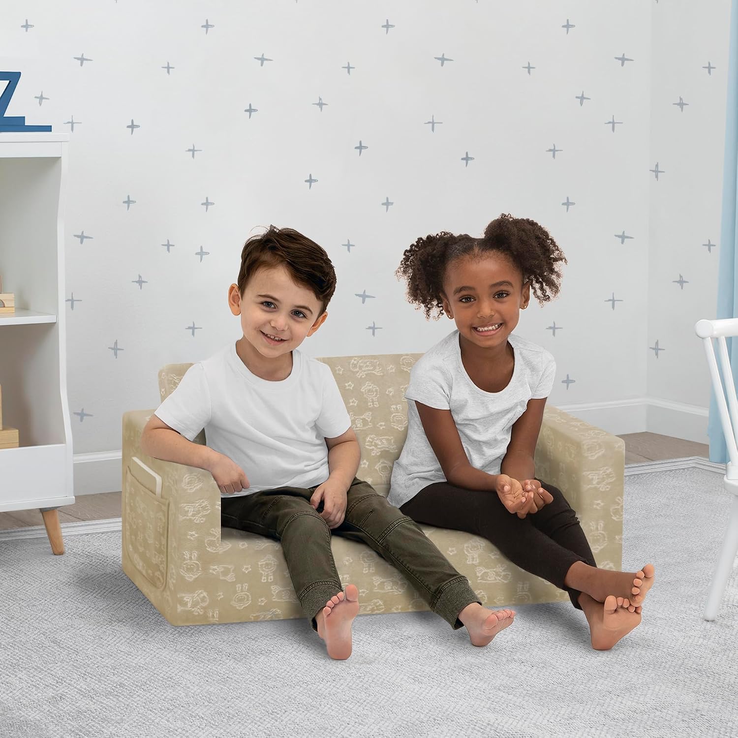 Delta Children - Serta Perfect Sleeper Kids 2-Seater Sofa, Convertible 2-in-1 Flip Open Toddler Couch Sleeper, Foam Chair for Playroom & Bedroom