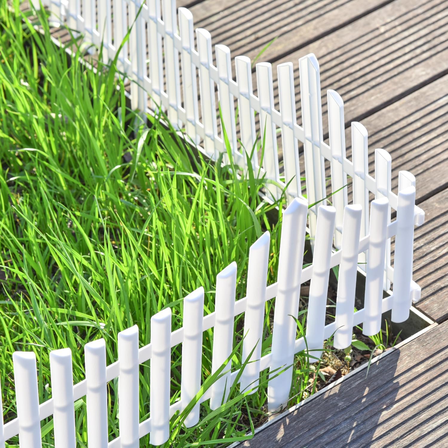 Sungmor Lightweight & Flexible Plastic White Edging Garden Picket Fence, Pack of 4 (One Piece L:24in, W:0.3in, H:13in) Above Ground Height 9.5in