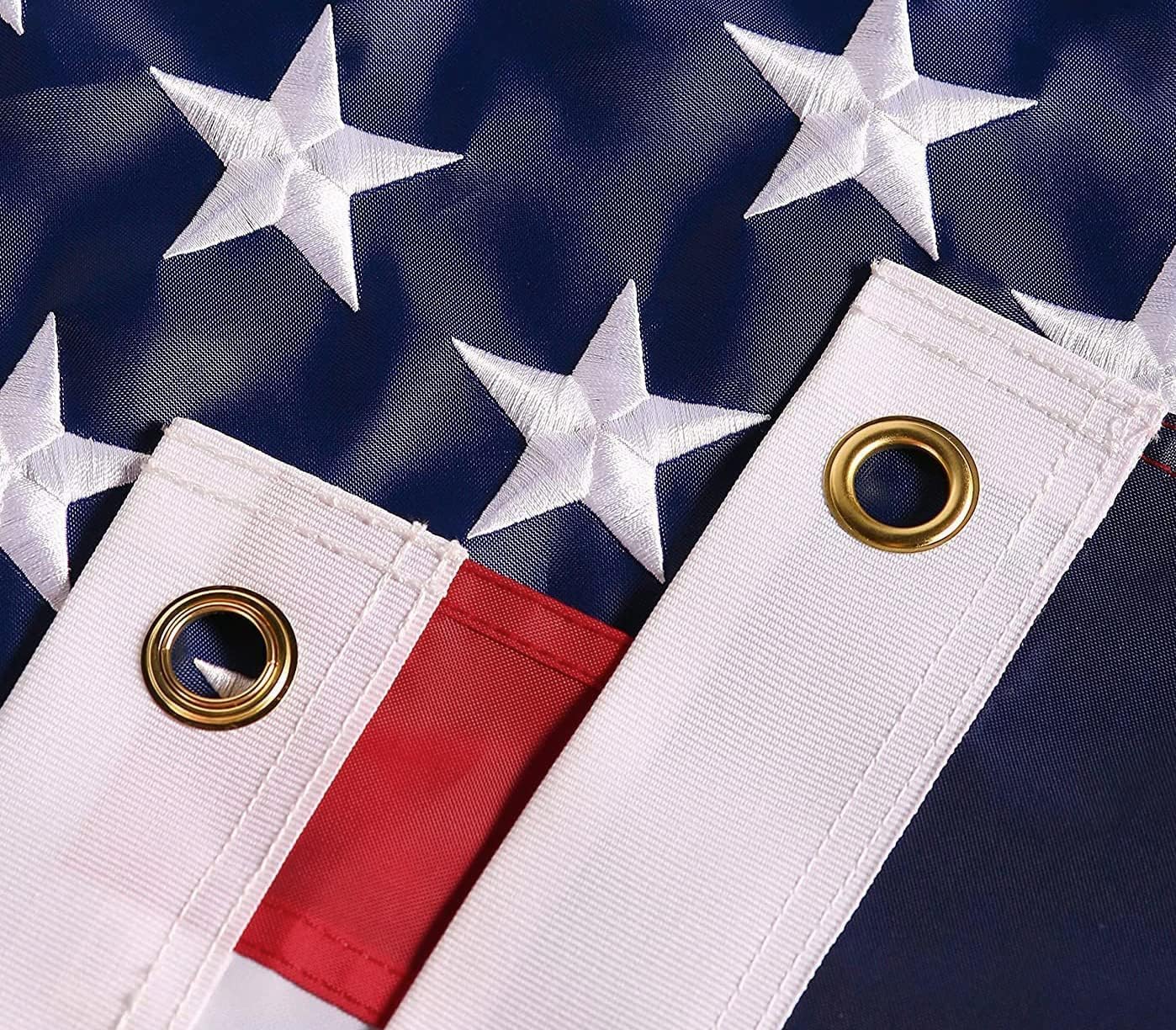 American Flag 4x6 ft: Long Lasting US Flag, Heavy Duty Nylon, Embroidered Stars, Sewn Stripes, Brass Grommets, UV Protection Perfect for Outdoors! USA Flag | 100% Heavy Duty Nylon UV Protection Premium Embroidered Stars Sewn Stripes Brass Grommets Long L…