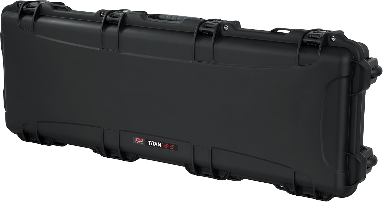 Gator Cases Titan Series Waterproof/Dust Proof Case for Les Paul Style Electric Guitars (GWP-LP)