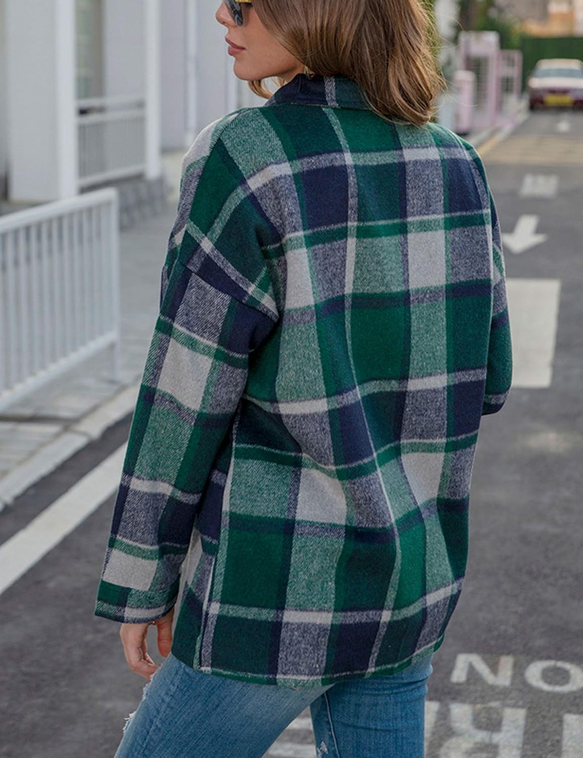 Yeokou Women's Plaid Flannel Shacket Oversized Button Down Long Sleeve Shirt Jacket Casual Spring Fall Outfits