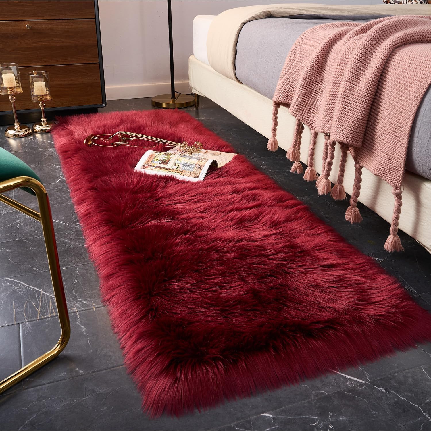 EasyJoy Ultra Soft Fluffy Shaggy Area Rug Faux Fur Rug Chair Cover Seat Pad Fuzzy Area Rug for Bedroom Floor Sofa Living Room (2 x 6 ft Sheepskin