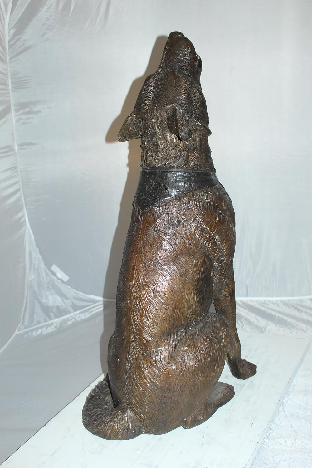 NIFAO Howling Wolf, Wildlife Medium Bronze Statue, 16" L x 20" W x 37" H