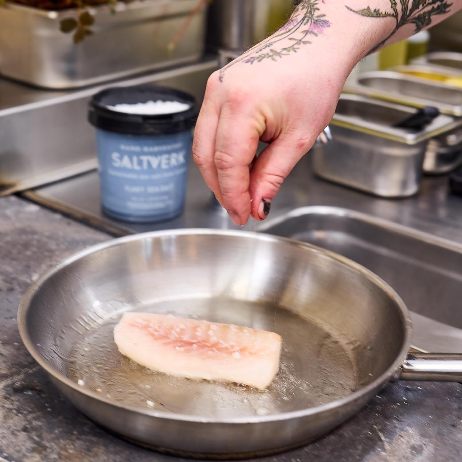 Saltverk Sea Salt - Seaweed 3.17 Oz | Gourmet, Icelandic, Hand Harvested and Sustainably Made