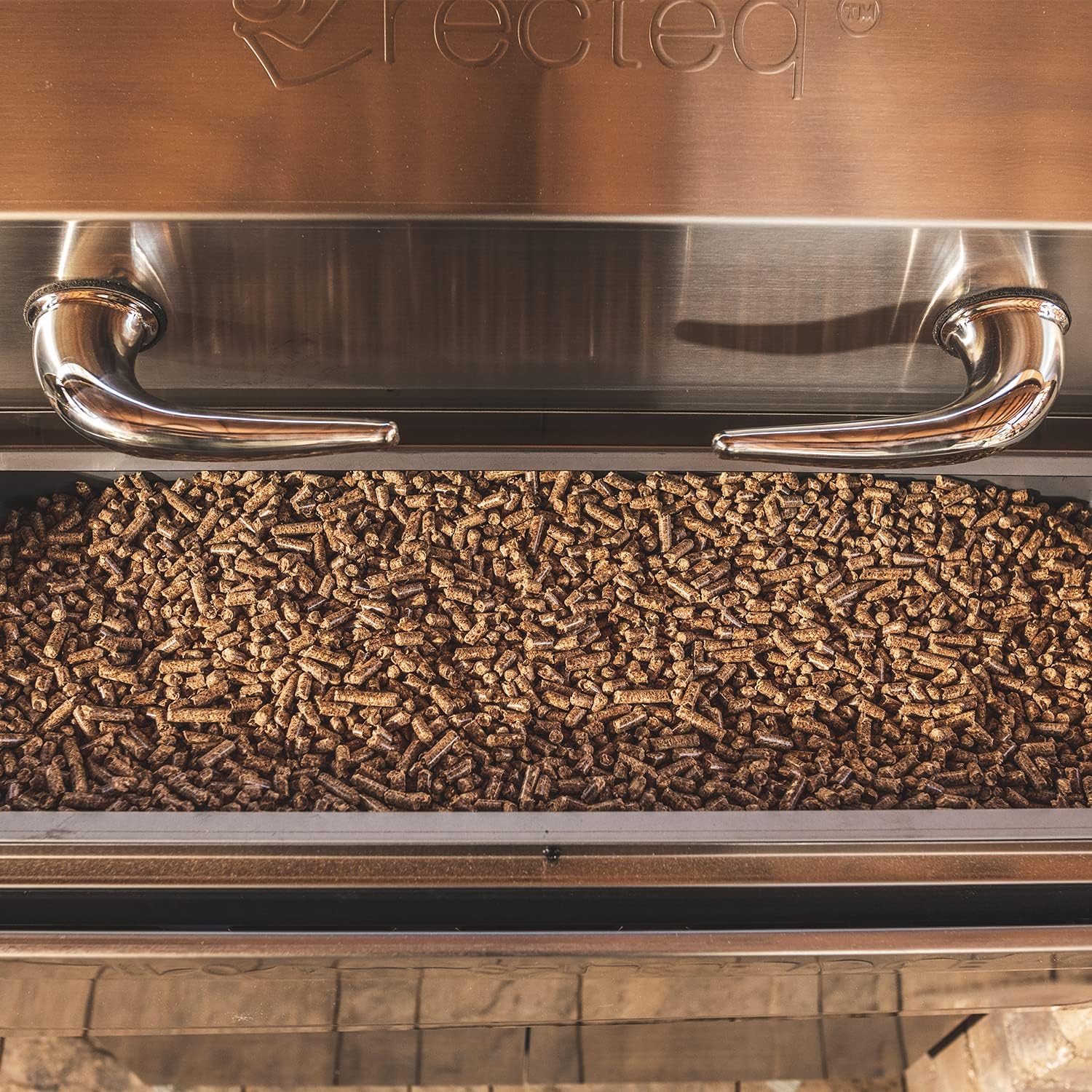 recteq Ultimate Premium Hardwood Grilling Cooking Pellet Barbecue BBQ Grill Smoker Blend with Red Oak, White Oak, Hickory Wood Pellets for Smokers