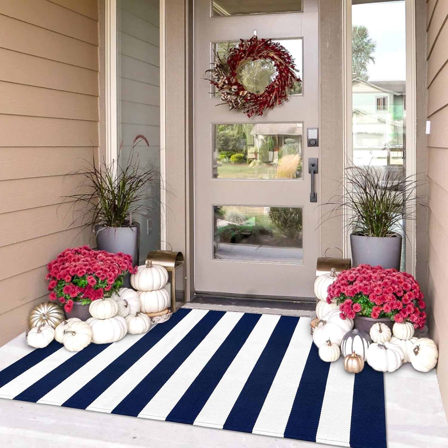 IOHOUZE 27.5x43 Buffalo Plaid Rug, Washable Front Door Mat, Black White