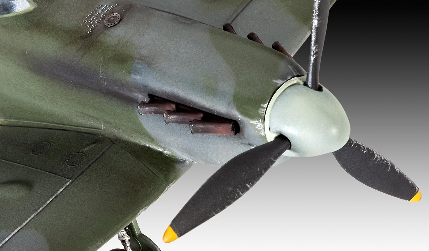 Revell Spitfire Mk.II Model Kit, 1: 48 Scale