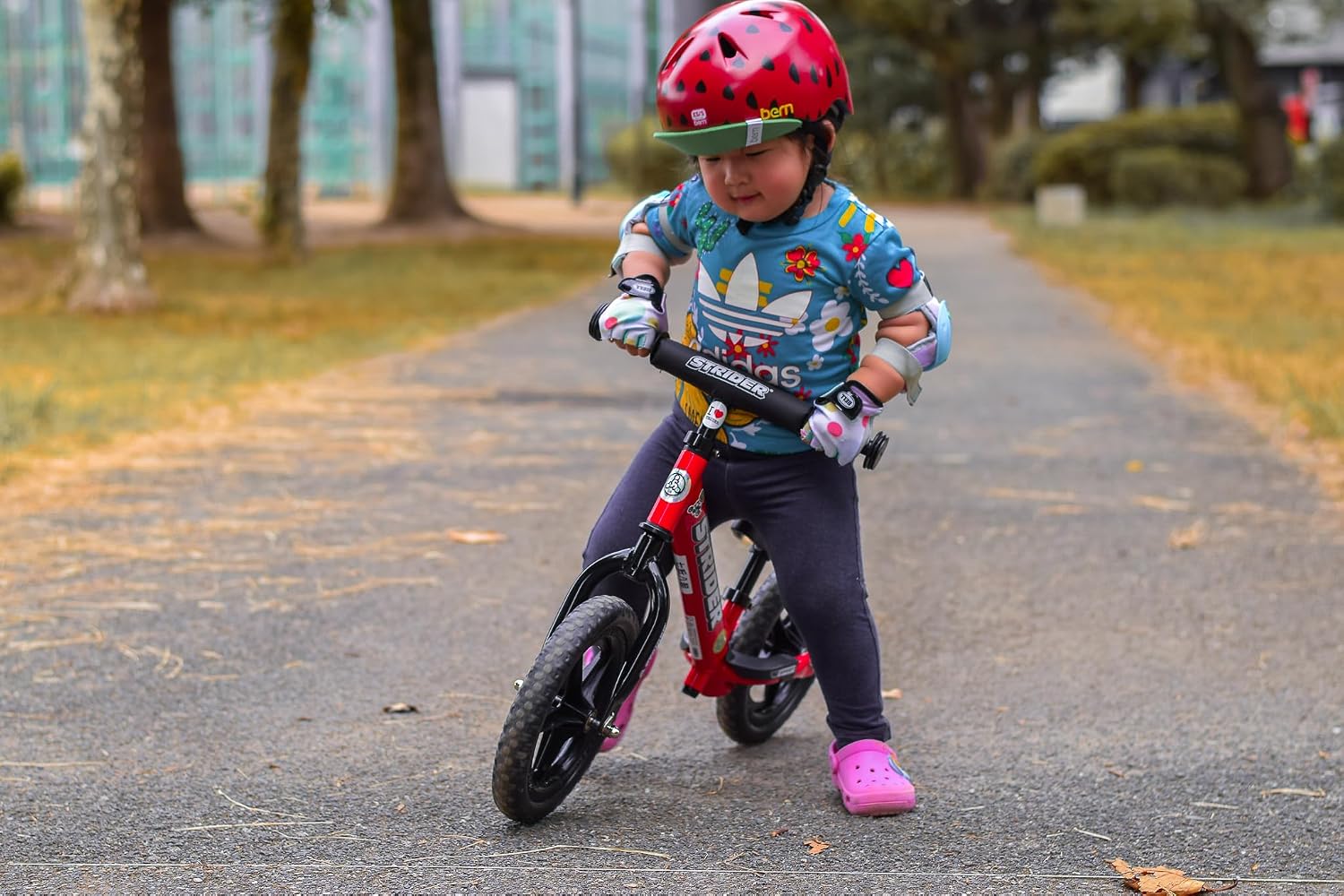 Strider 12 Sport Bike, Pink - No Pedal Balance Bicycle for Kids 1 to 4 Years - Includes Safety Pad, Padded Seat, Mini Grips, Flat-Free Tires -Easy Assembly, Tool-Free Adjustments | No-Pedal Balance Bike for Toddlers, Safety Pad, Adjustable Seat and Handl…
