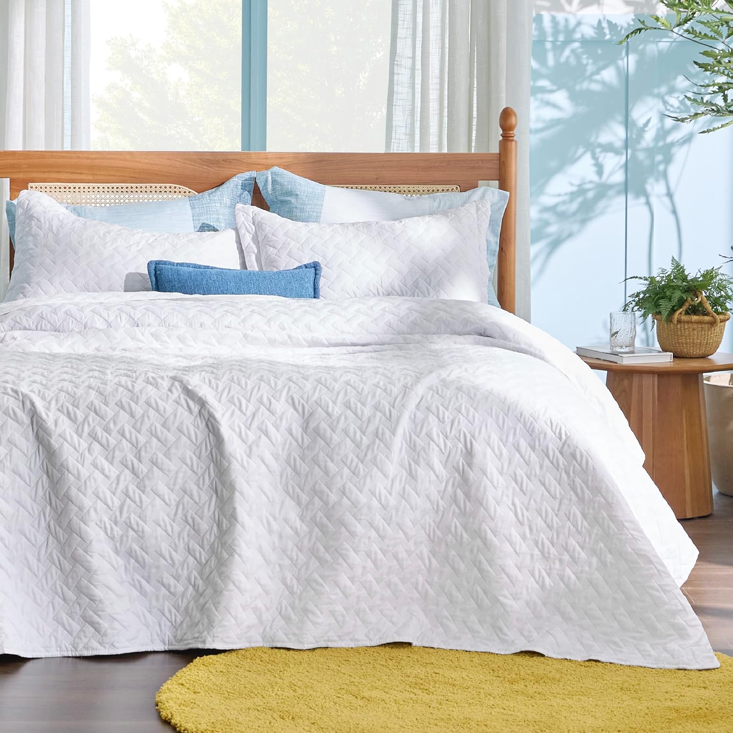 Bedsure Quilts Queen Size - Grey Bedspreads Queen Size with Basket Weave Pattern, Soft Quilt Bedding Set, Lightweight Comforter Set Coverlet for All Seasons with 2 Pillow Shams (90" x 96")