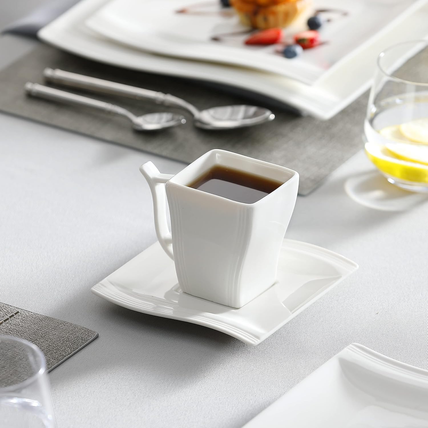 MALACASA Plates and Bowls Sets, 26 Pieces Ivory White Porcelain Dinnerware Sets without Mugs, Square Dinnerware with Dinner Plates, Bowls and Serving Platters, Modern Dish Set for 6, Series Flora