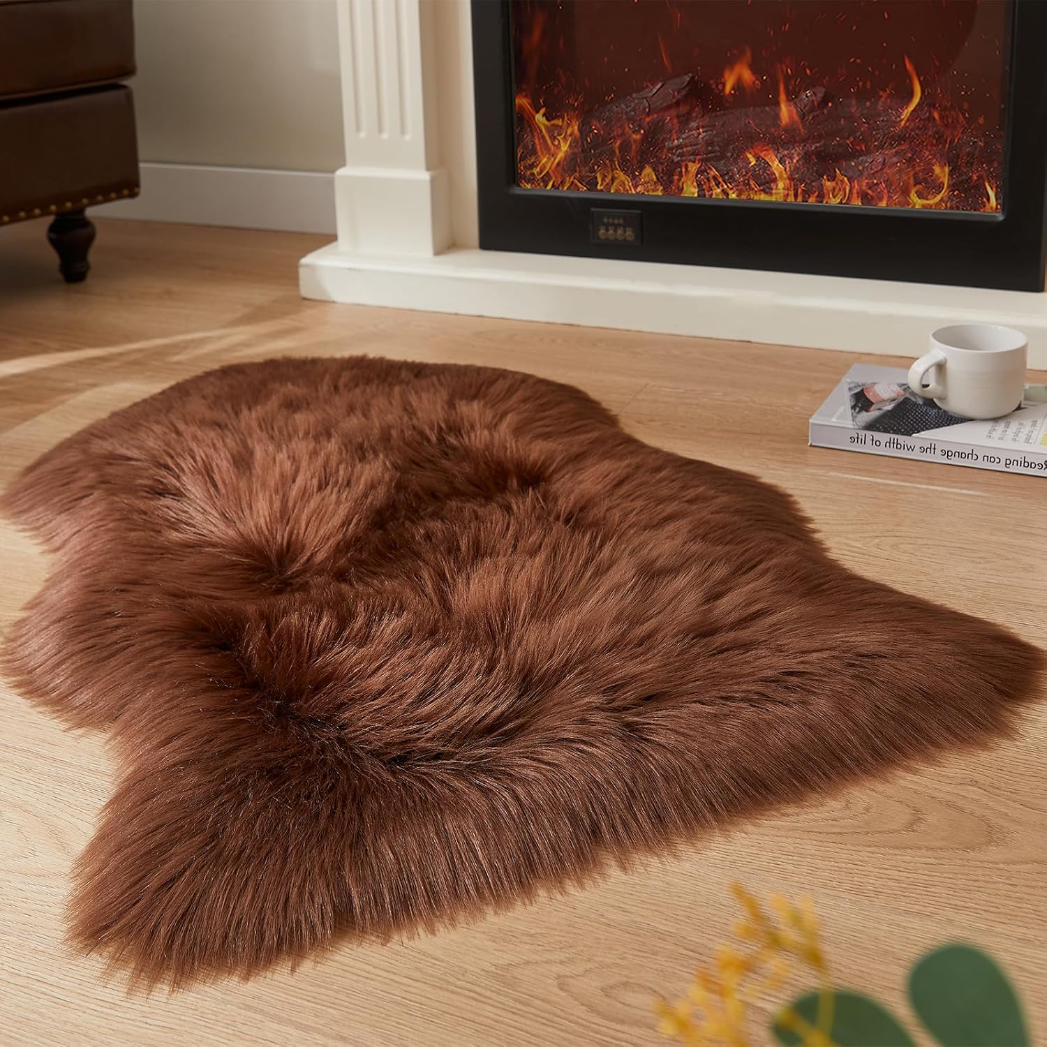 EasyJoy Ultra Soft Fluffy Shaggy Area Rug Faux Fur Rug Chair Cover Seat Pad Fuzzy Area Rug for Bedroom Floor Sofa Living Room (2 x 6 ft Sheepskin