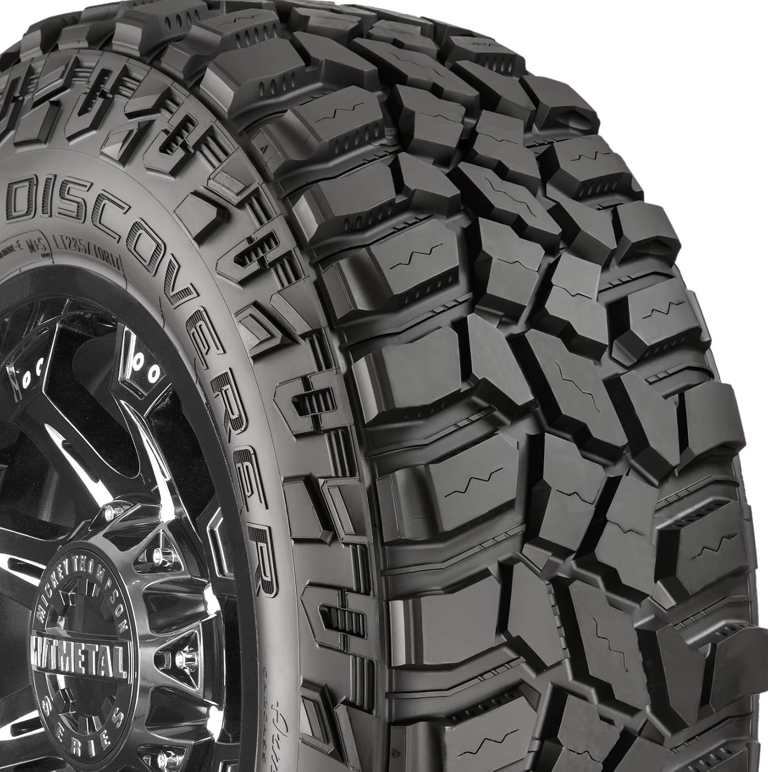 Cooper Discoverer STT Pro All-Season 37X13.50R22LT 123Q Tire | Light Truck Mud Terrain All Season Traction 123Q Rated E (10 Ply) Radial Construction Black Sidewall Tire
