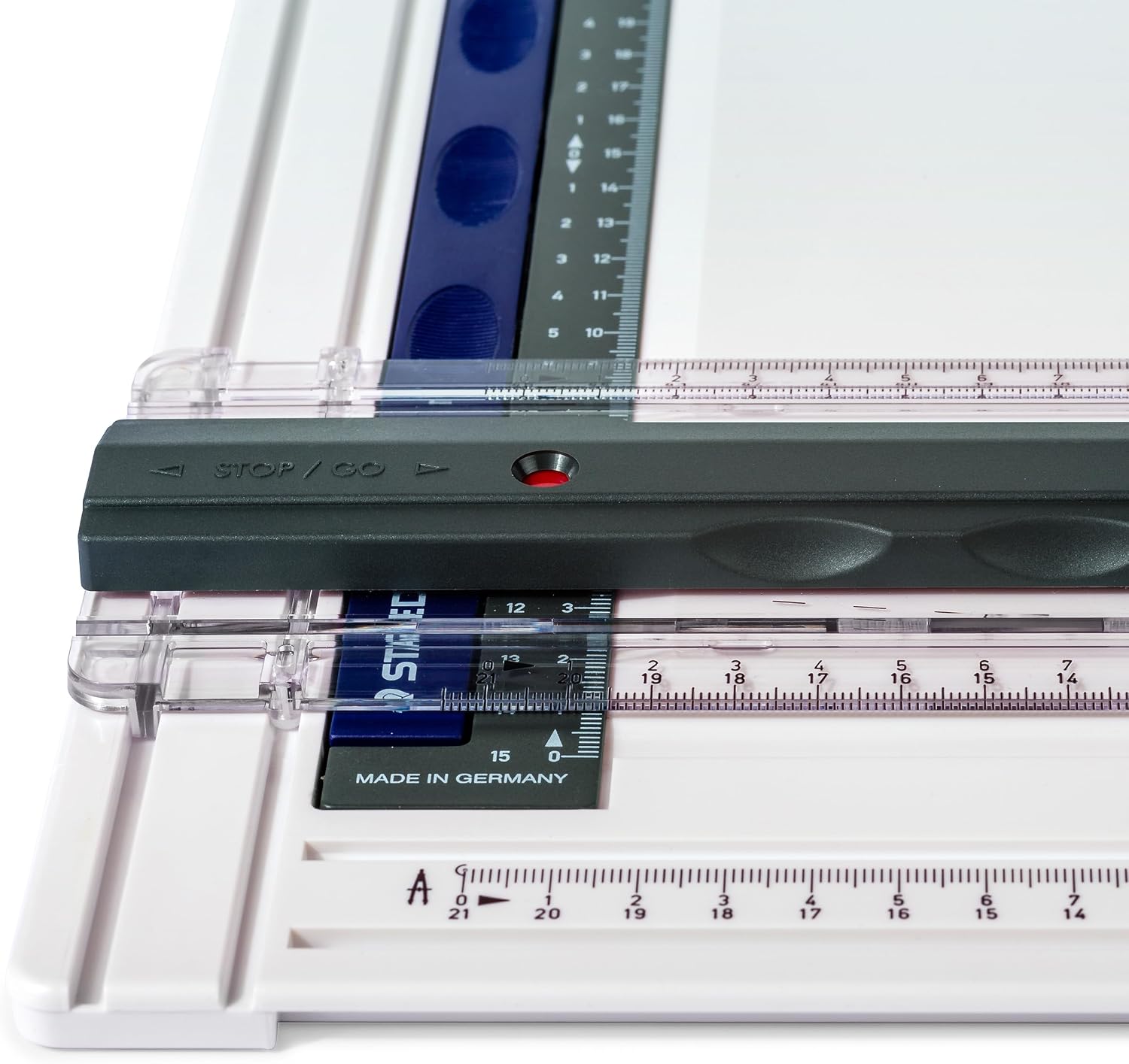 STAEDTLER Portable Drawing Board: 16 x 12 inches, Variomatic Drafting Head - Break-Resistant Plastic & Non-slip Feet - For Students, Professionals