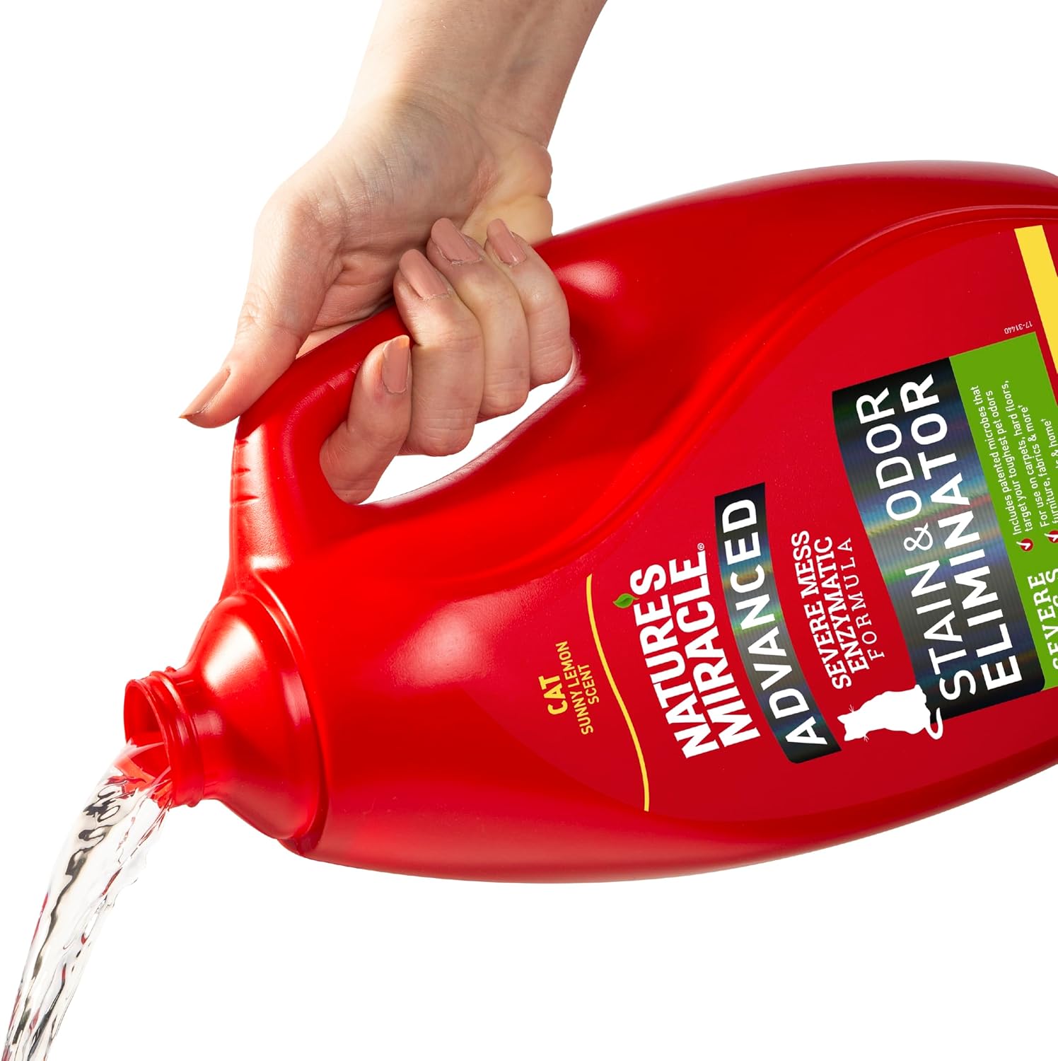 Nature’s Miracle Advanced Cat Stain & Odor Eliminator, Severe Mess, 32 oz | Enzymatic Cleaner Eliminates the Toughest Cat Messes, For Use on Multiple Surfaces, Safe For Pets and Home*, Fresh Scent
