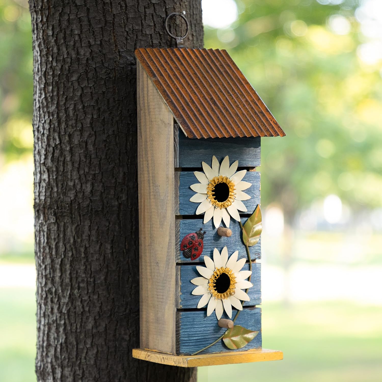 Glitzhome Bird Houses for Outside,10" H Rustic Wooden Bird House Garden Distressed Decorative Birdhouse for Outdoors, Hanging Birdhouse for Bluebird Hummingbird Wren Finch Cardinals Cedar