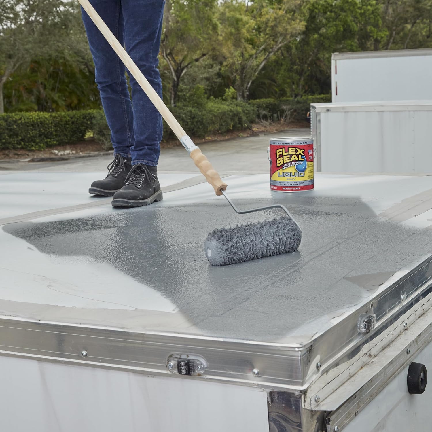 Flex Seal Liquid, Rubber Coating Sealant, Waterproof, Flexible, Breathable, and UV Resistant, Roof Repair, Basements, RV, Campers, Trailers, Marine