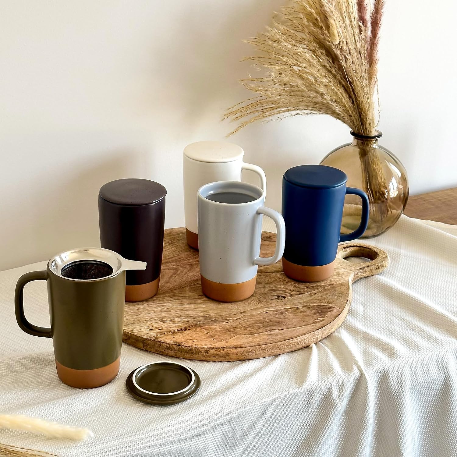 Mora Ceramics Large Tea Mug with Loose Leaf Infuser and Ceramic Lid, 18 oz, Portable, Microwave and Dishwasher Safe