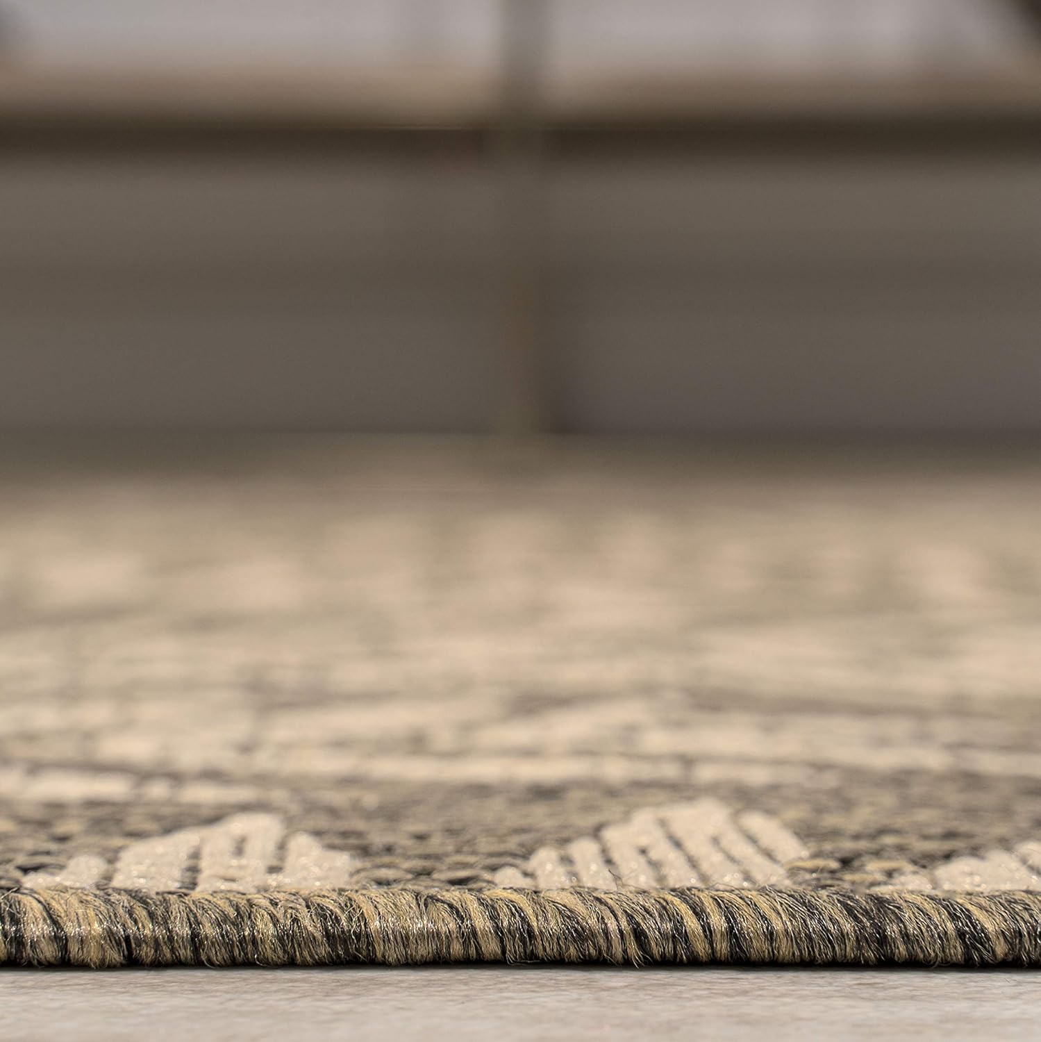 JONATHAN Y Palm Frond Indoor Outdoor Area Rug 3X5 Navy/Ivory, Nevis for Backyard, Patio, Porch, Easy-Cleaning, High Traffic, Pet-Friendly